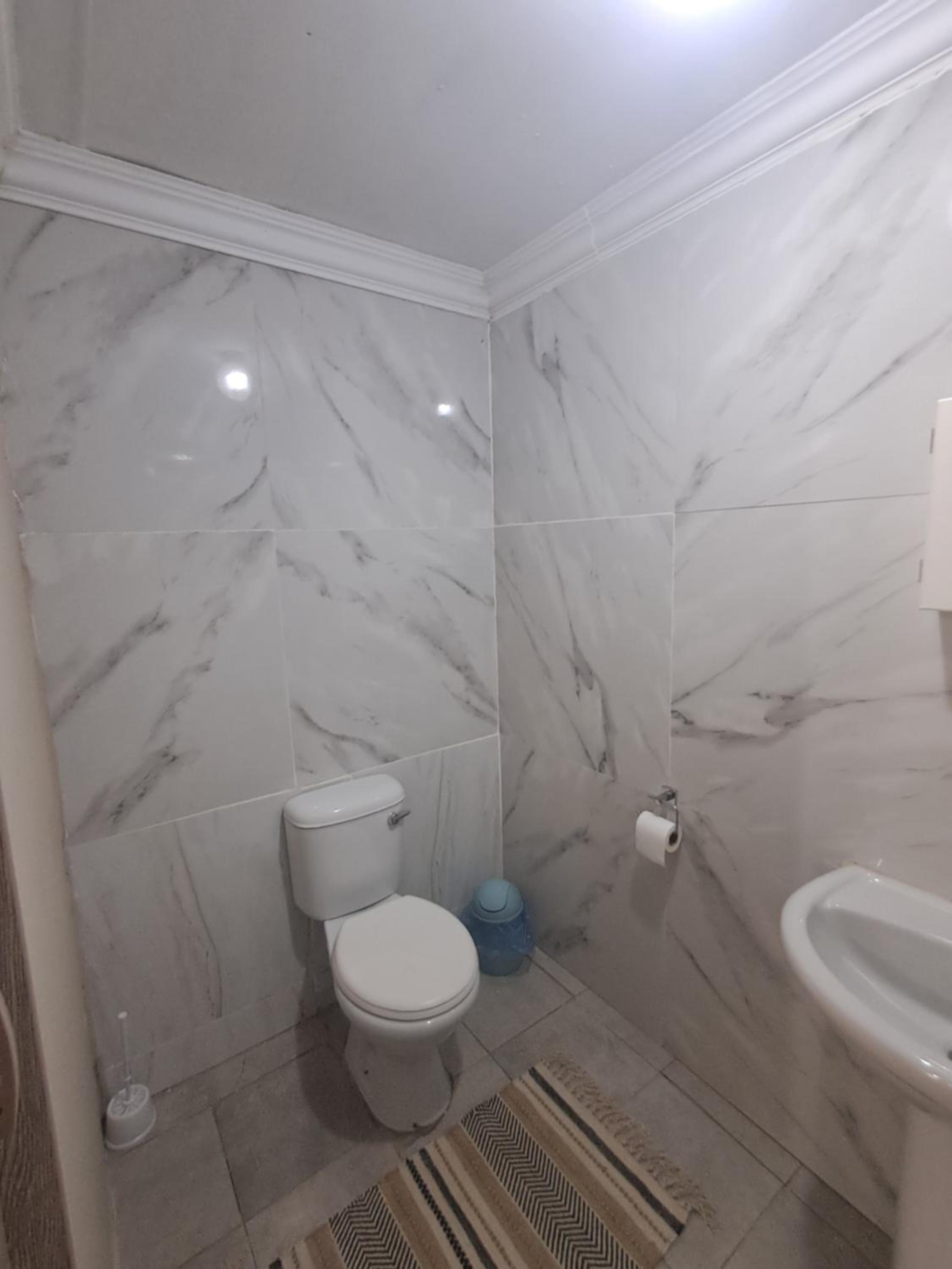 Double Room with Private Bathroom photo 3