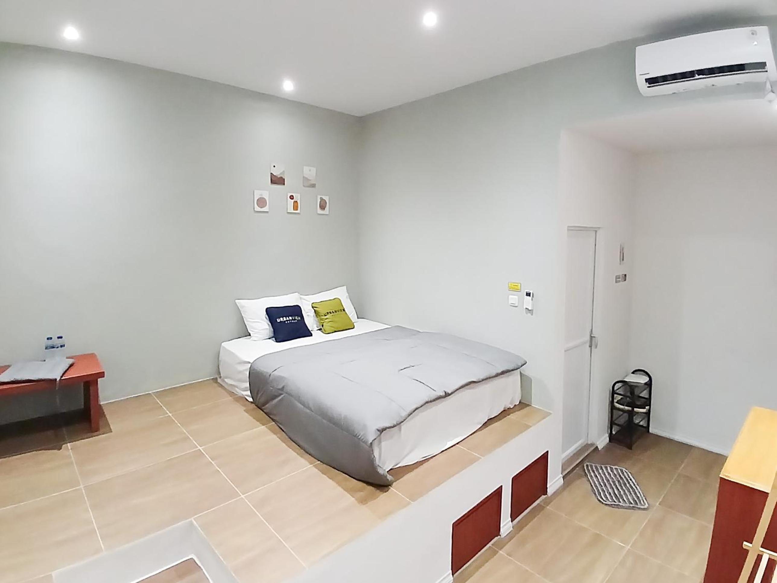 Deluxe Double Room - Photo 10