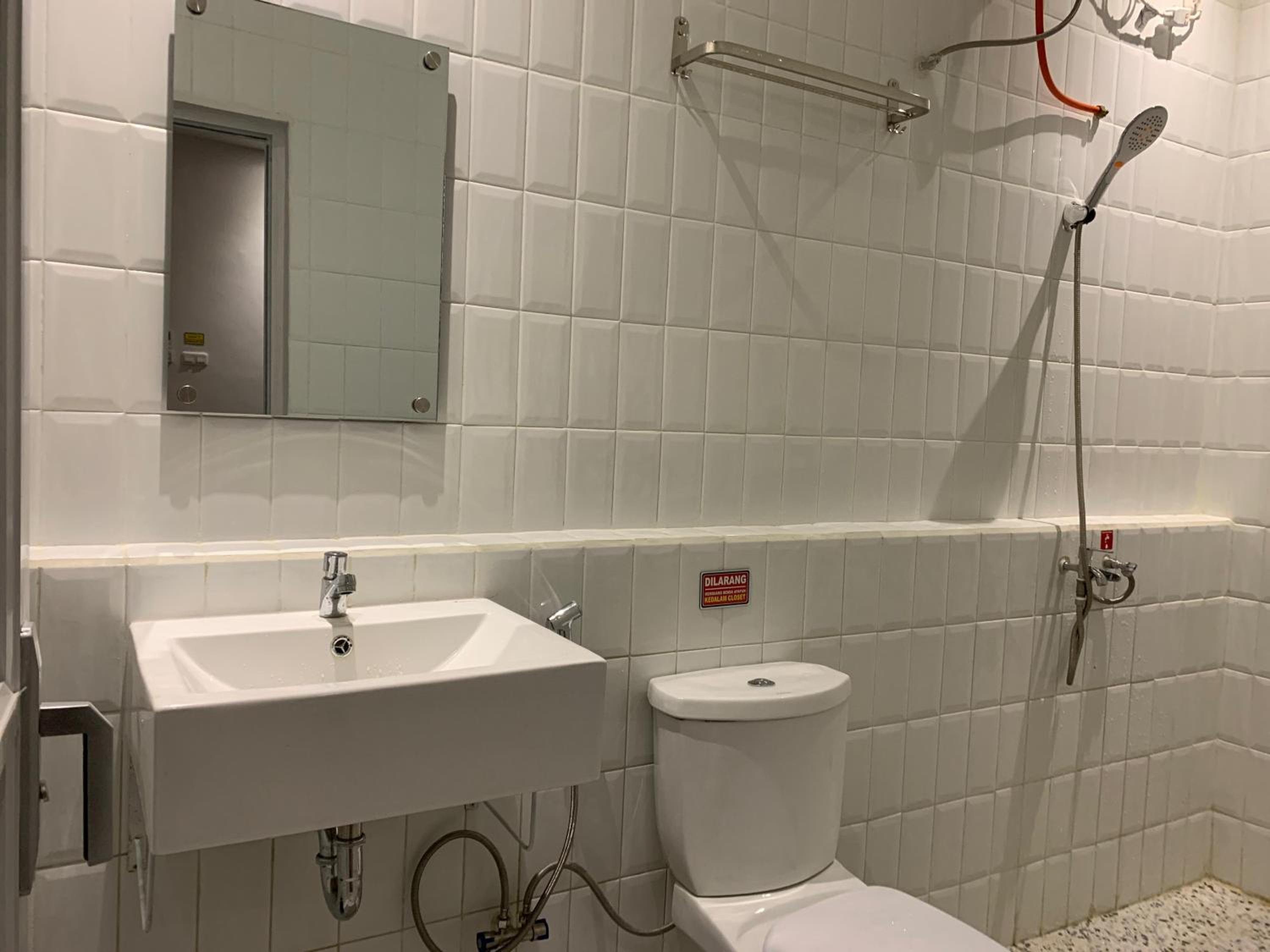 Deluxe Twin Room - Photo 2