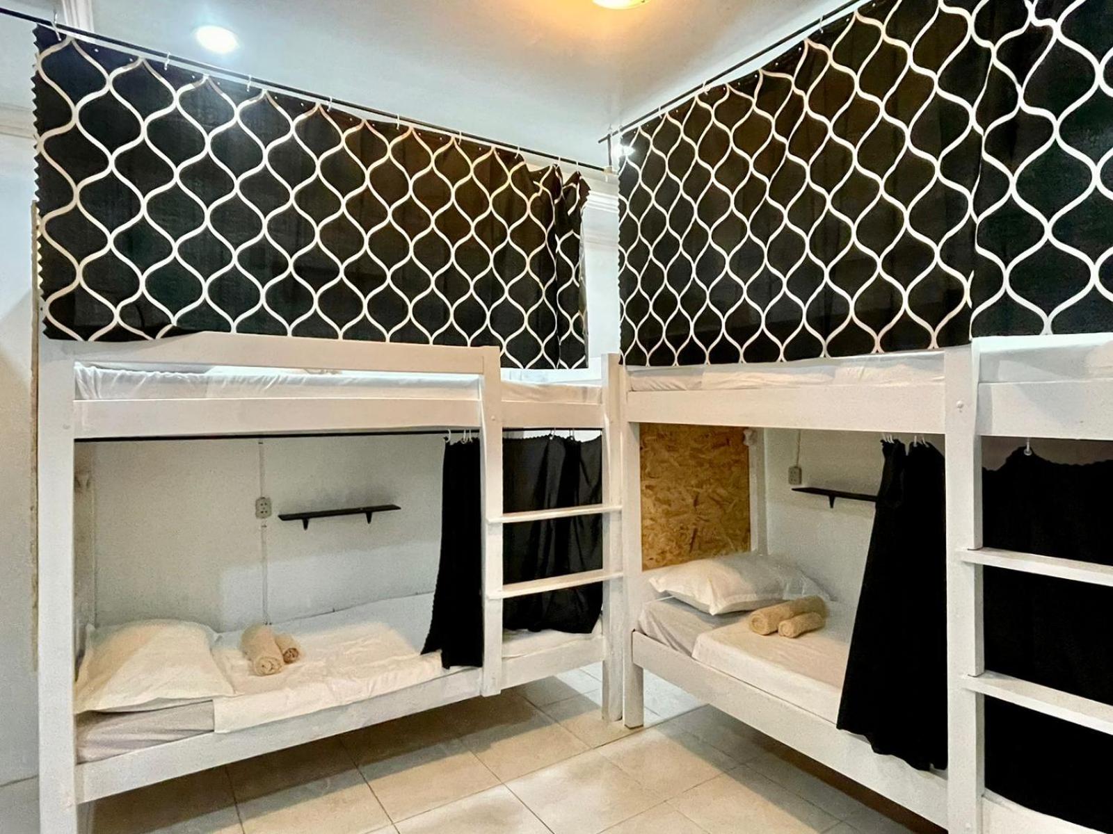 Bed in 6-Bed Mixed Dormitory Room photo 3