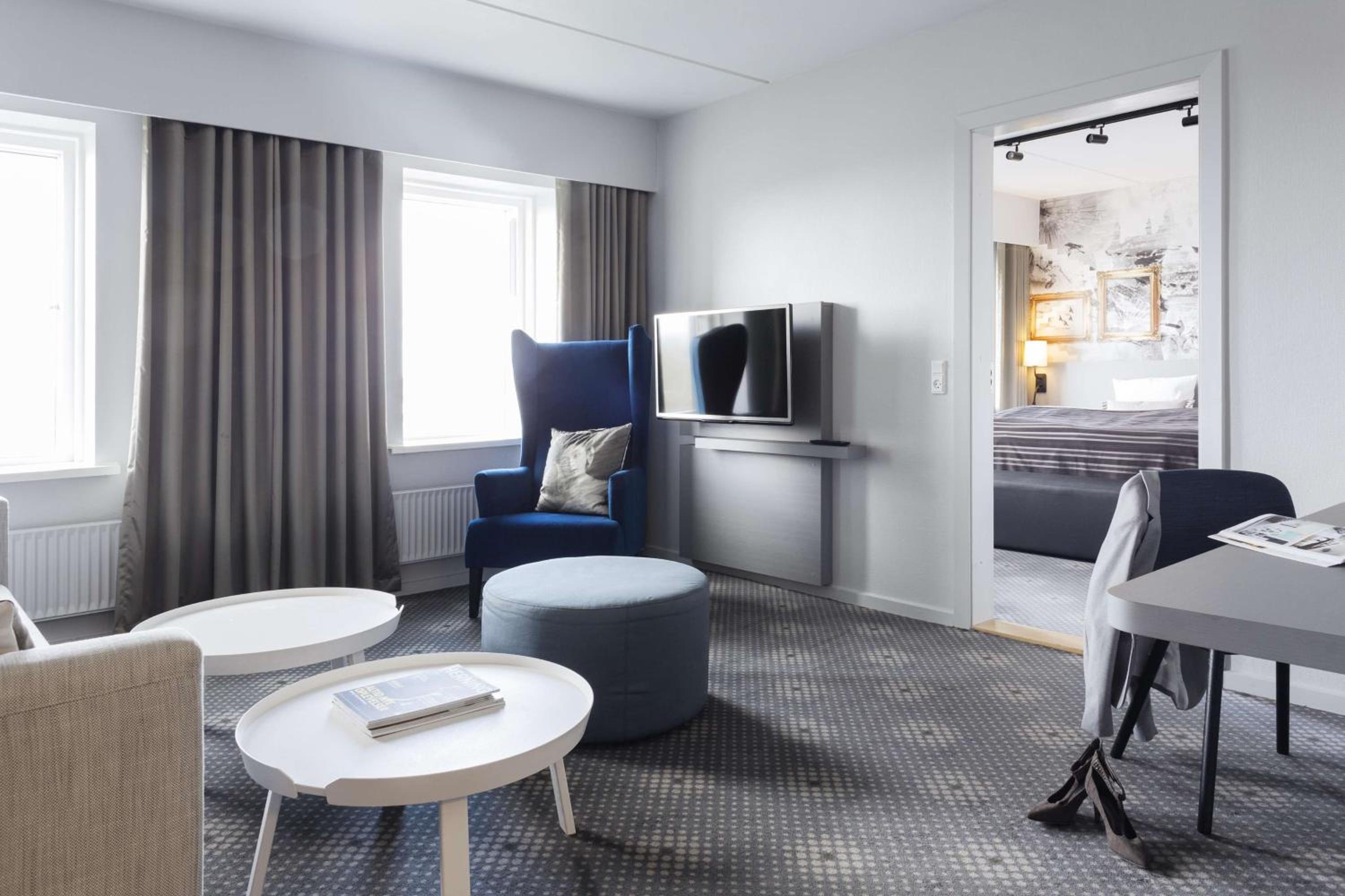 Junior Suite - Photo 1