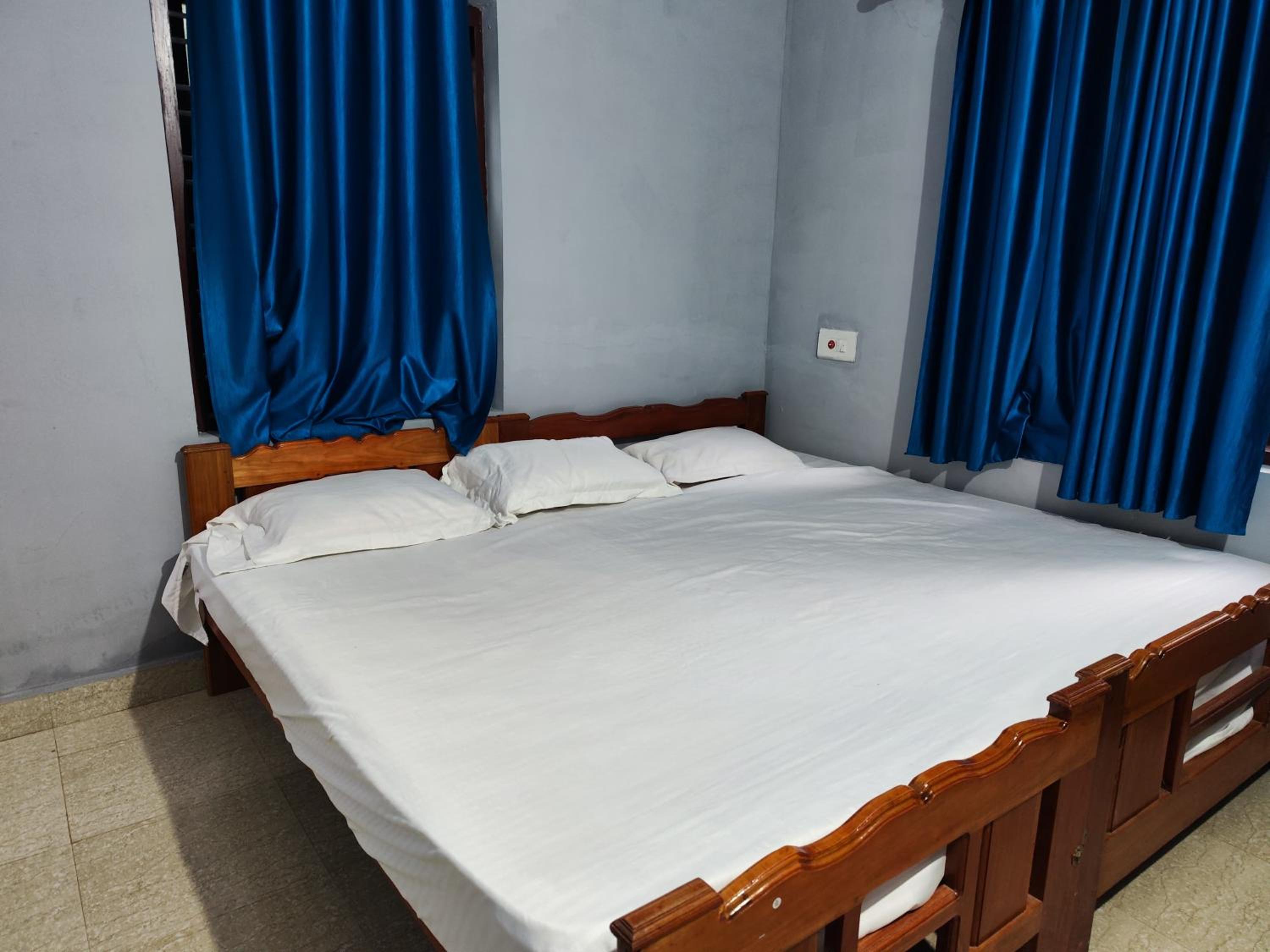Deluxe Quadruple Room photo 2