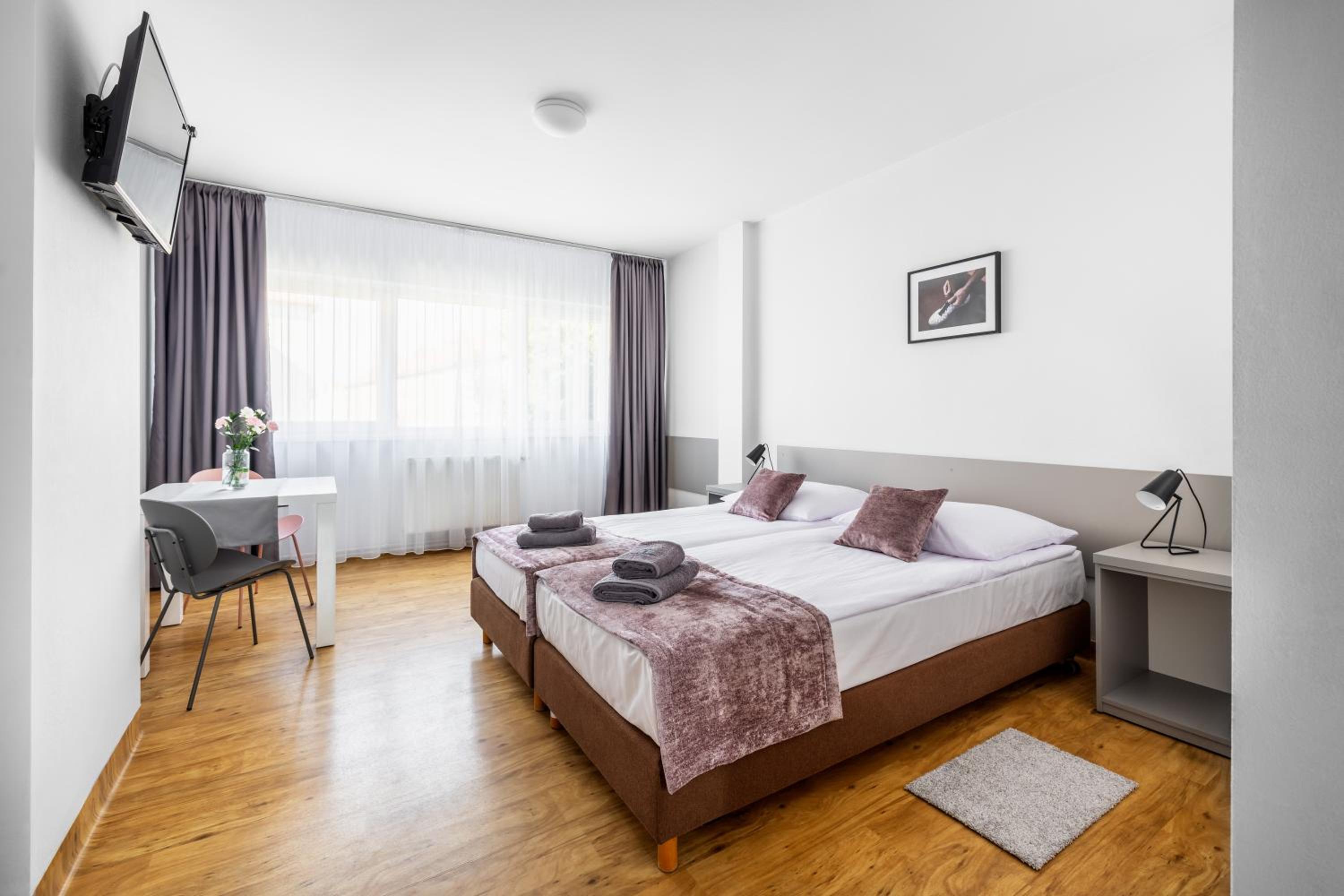 Double Room with Private Bathroom photo 1