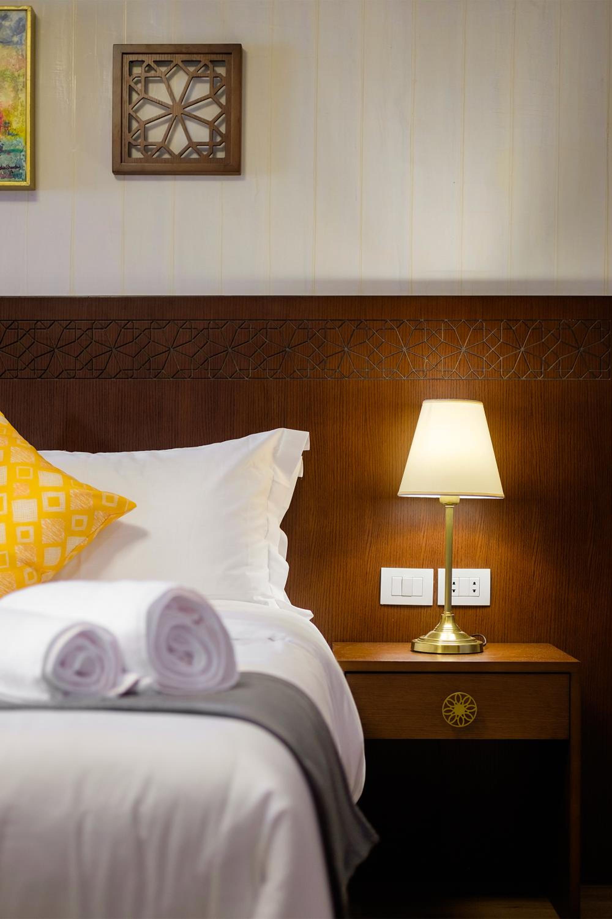Deluxe Queen Room photo 2