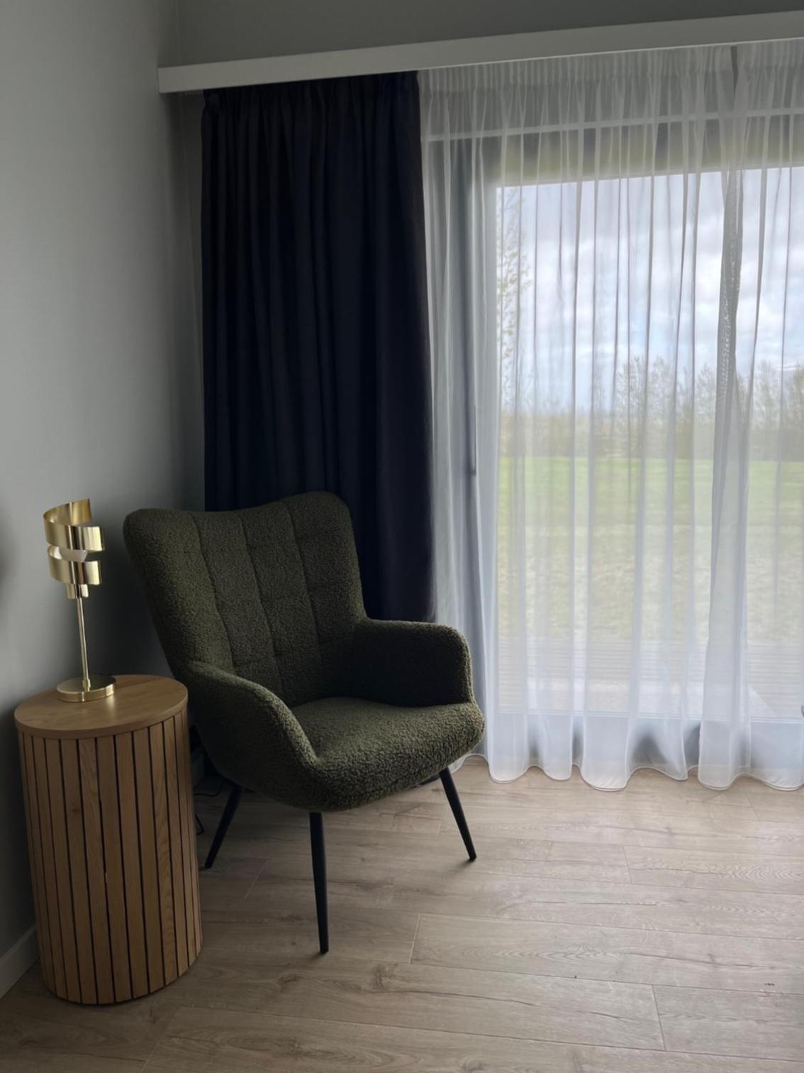 Deluxe Bungalow - Photo 13