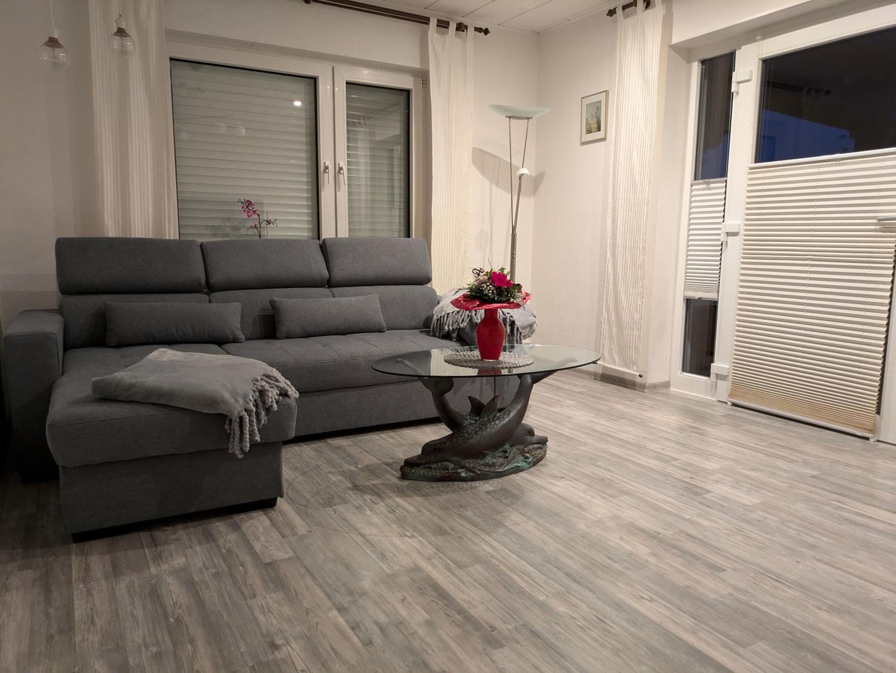 One-Bedroom Apartment with Terrace photo 1