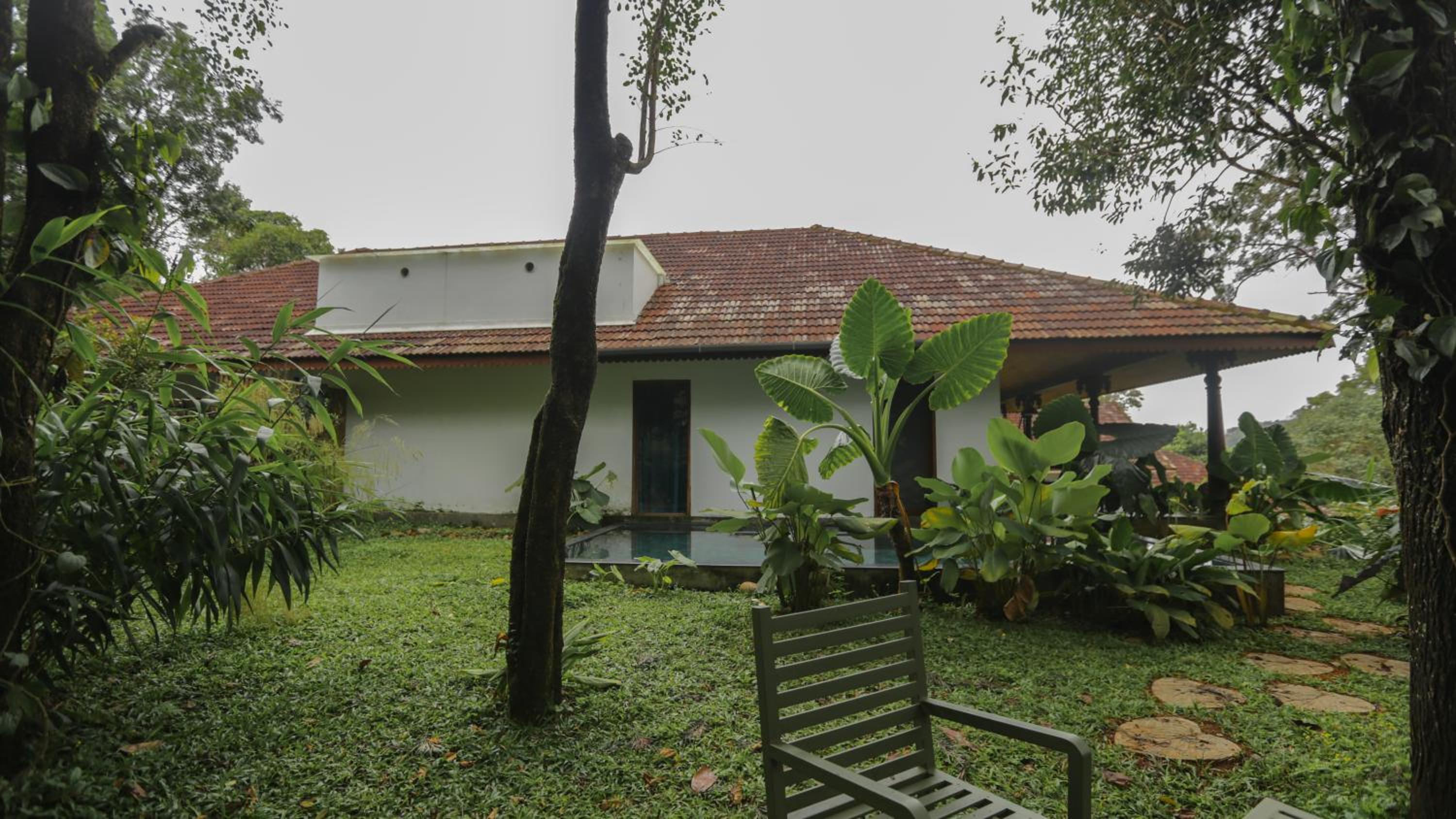 Deluxe Double Room With Balcony photo 2