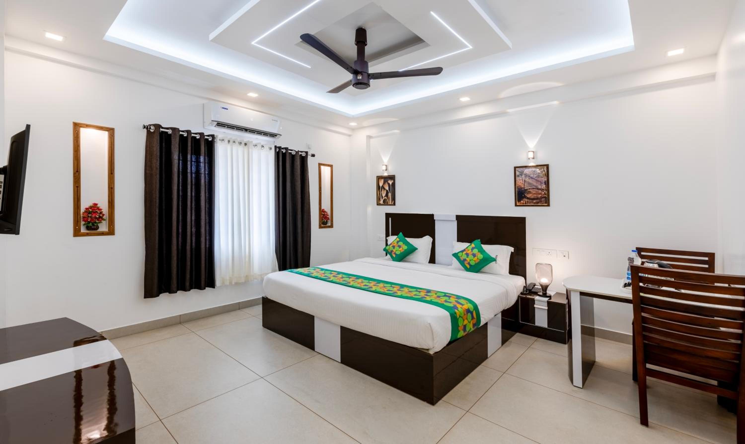 Standard Room photo 3