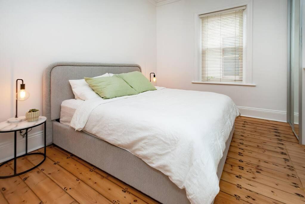 Two-Bedroom House photo 2