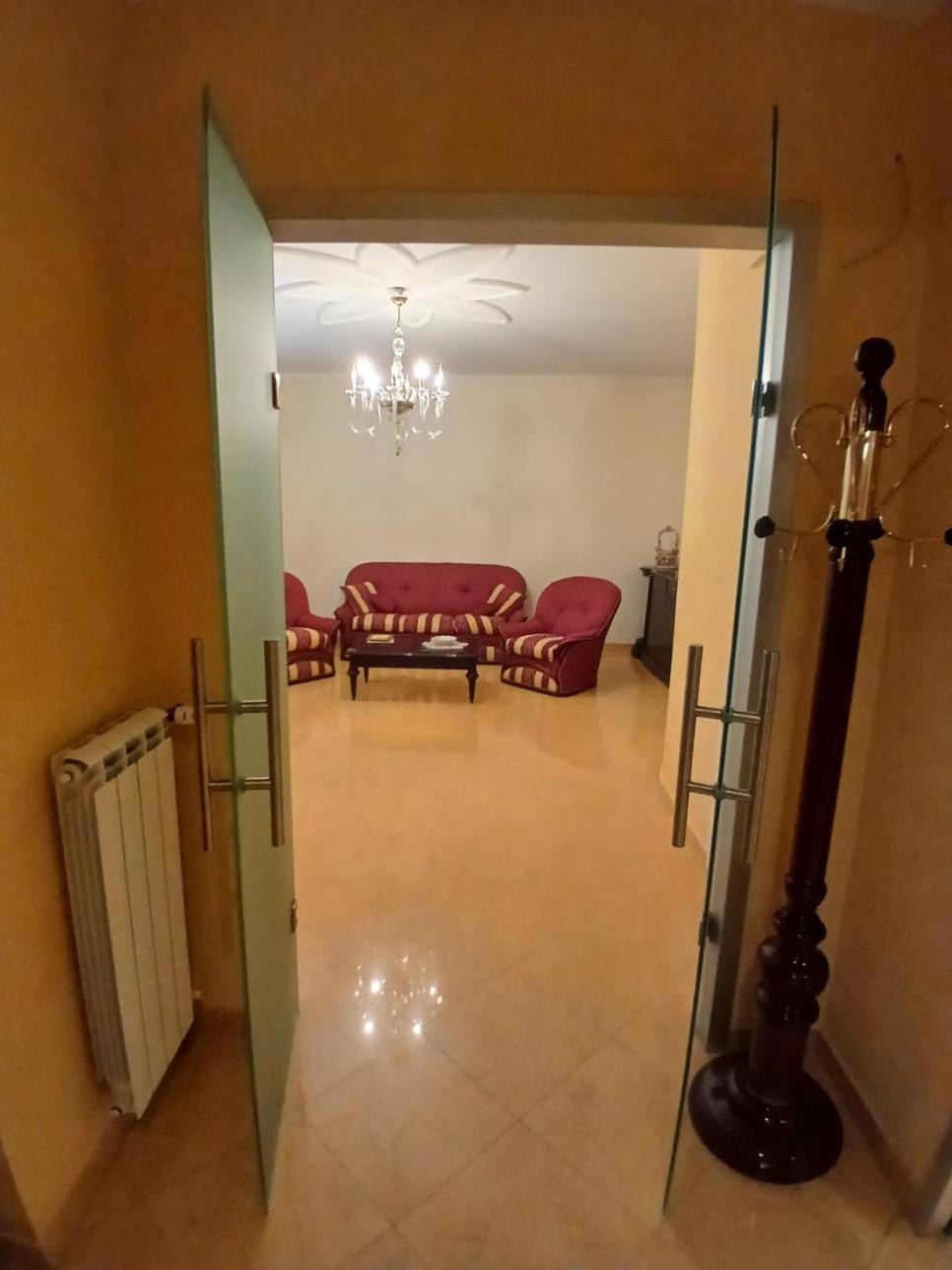 Three-Bedroom Standard Apartment photo 2