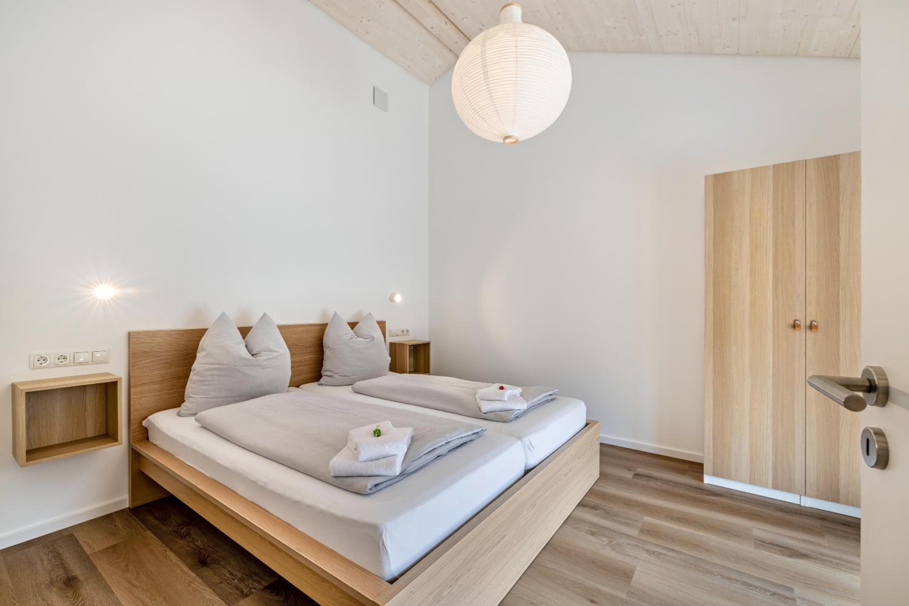Two-Bedroom Deluxe Apartment with Garden View