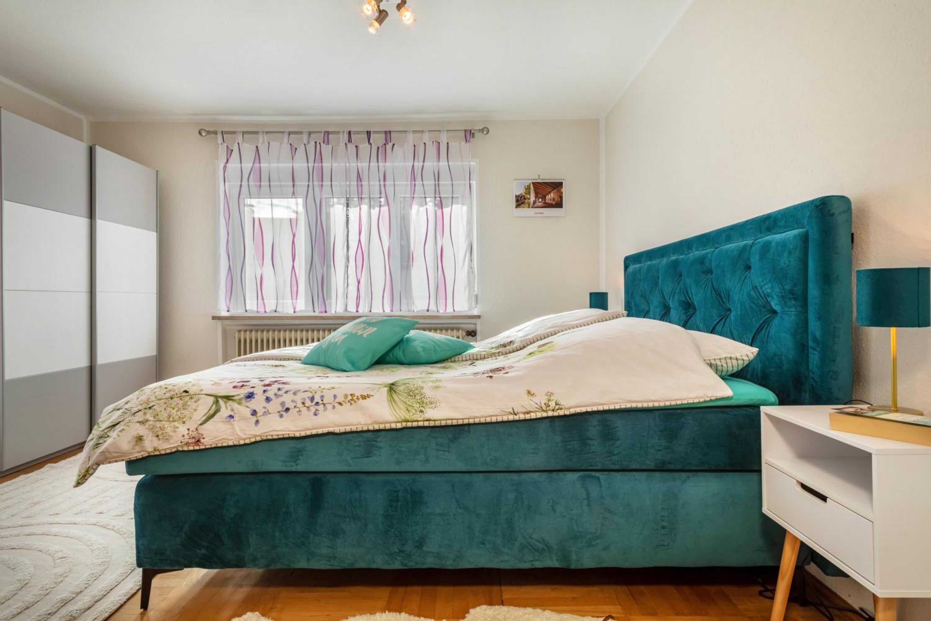 Two-Bedroom Deluxe Apartment with Garden View photo 3