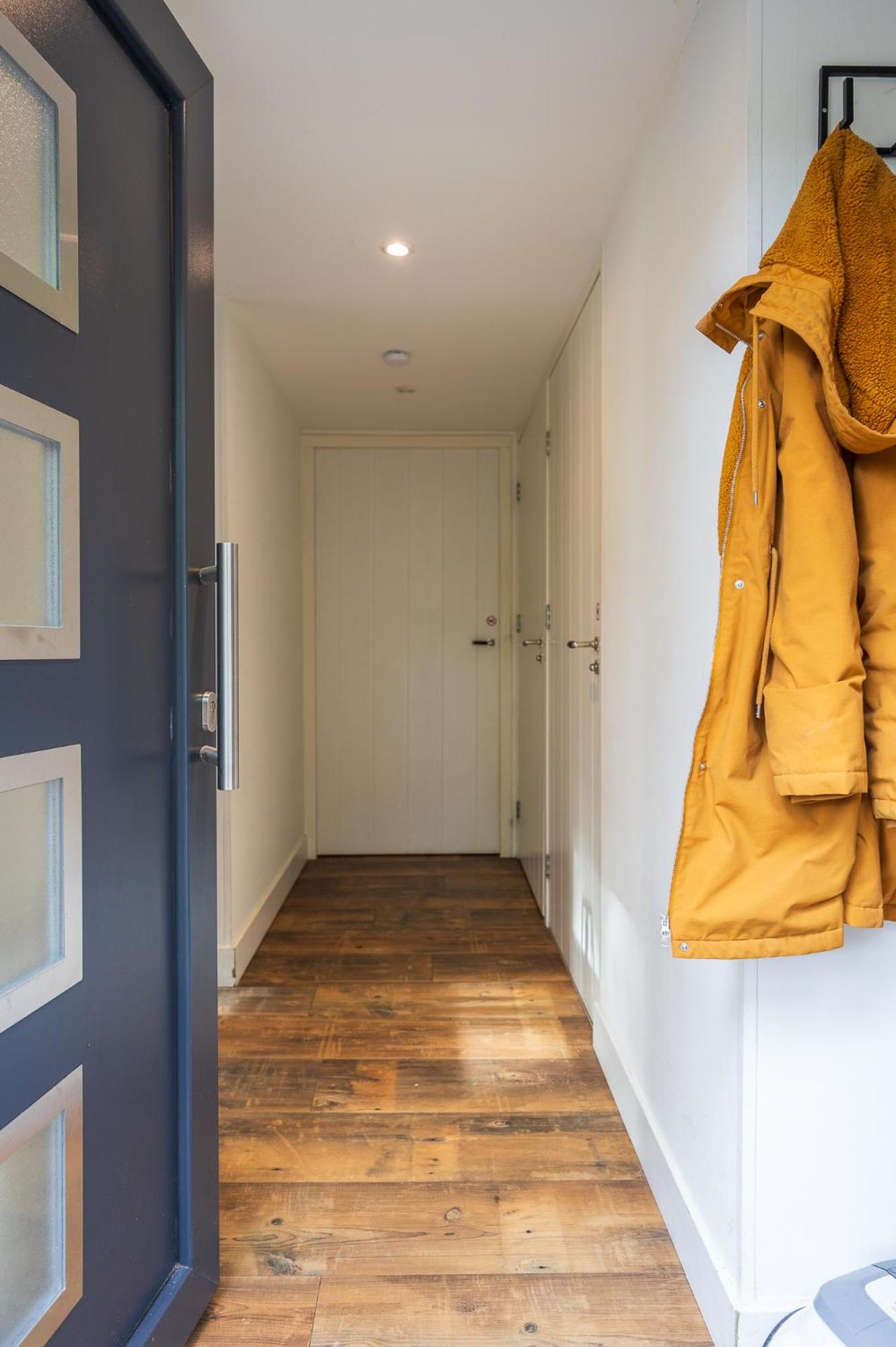 Three-Bedroom Chalet photo 1