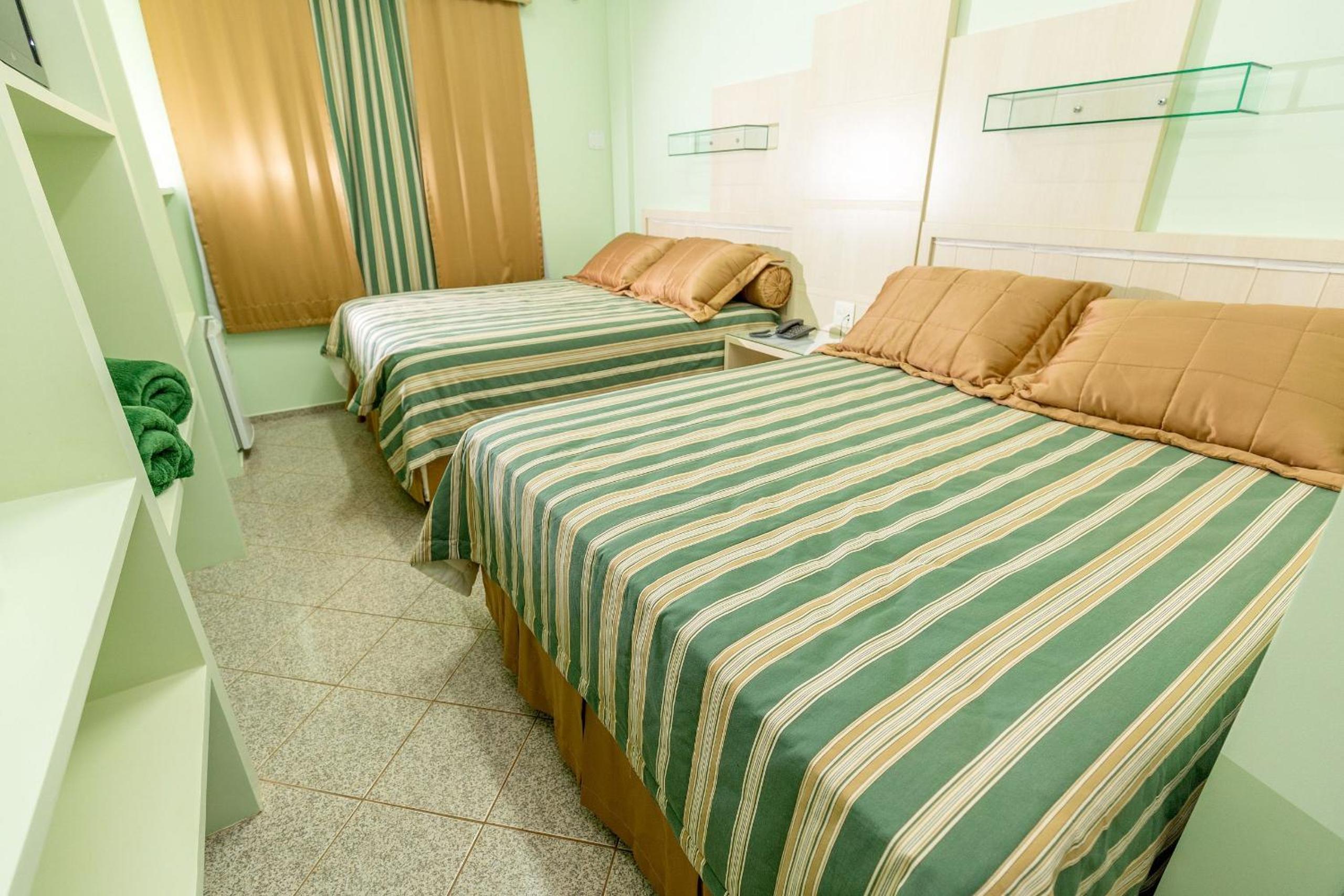 Deluxe Queen Room with Two Queen Beds photo 1