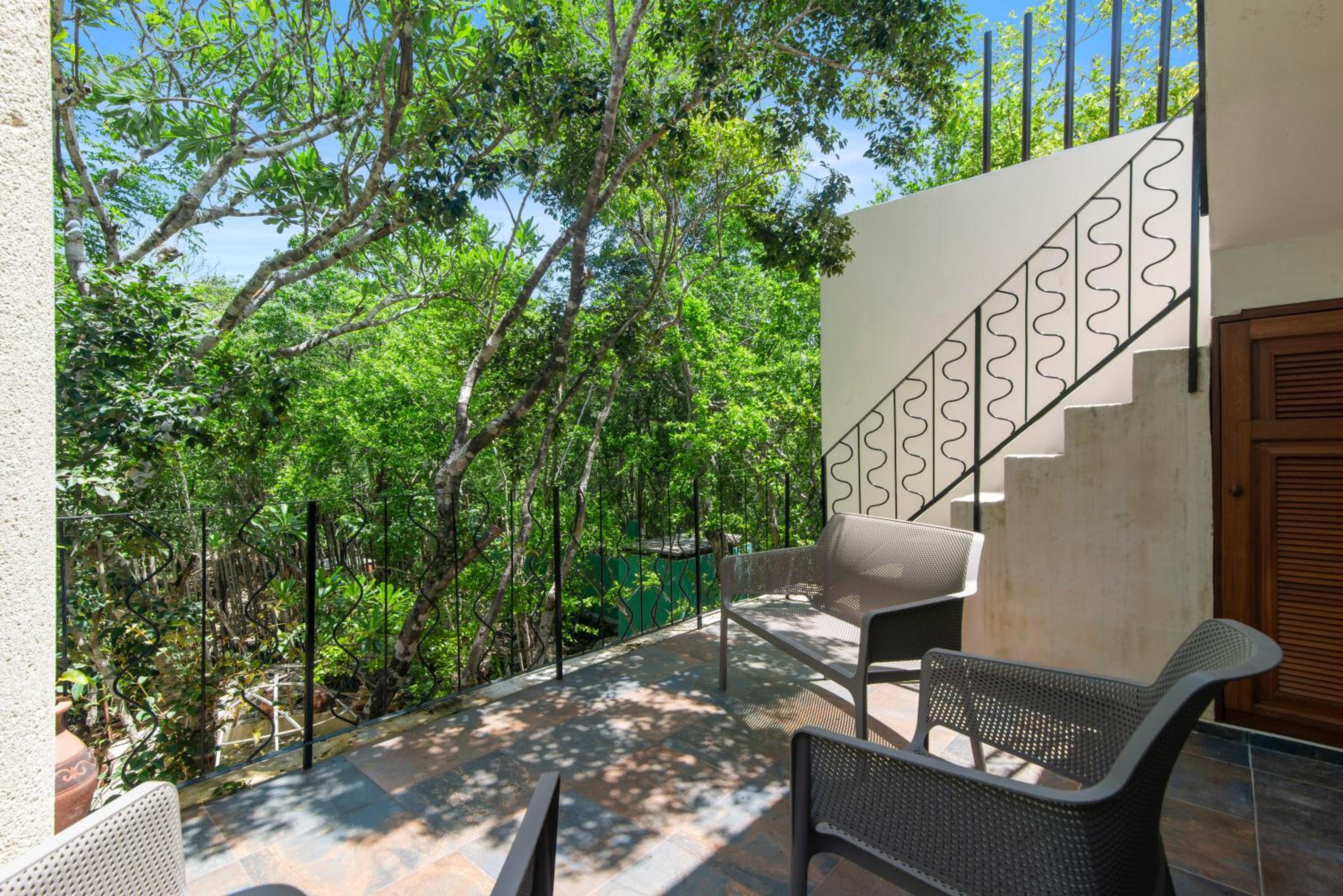 Villa photo 3