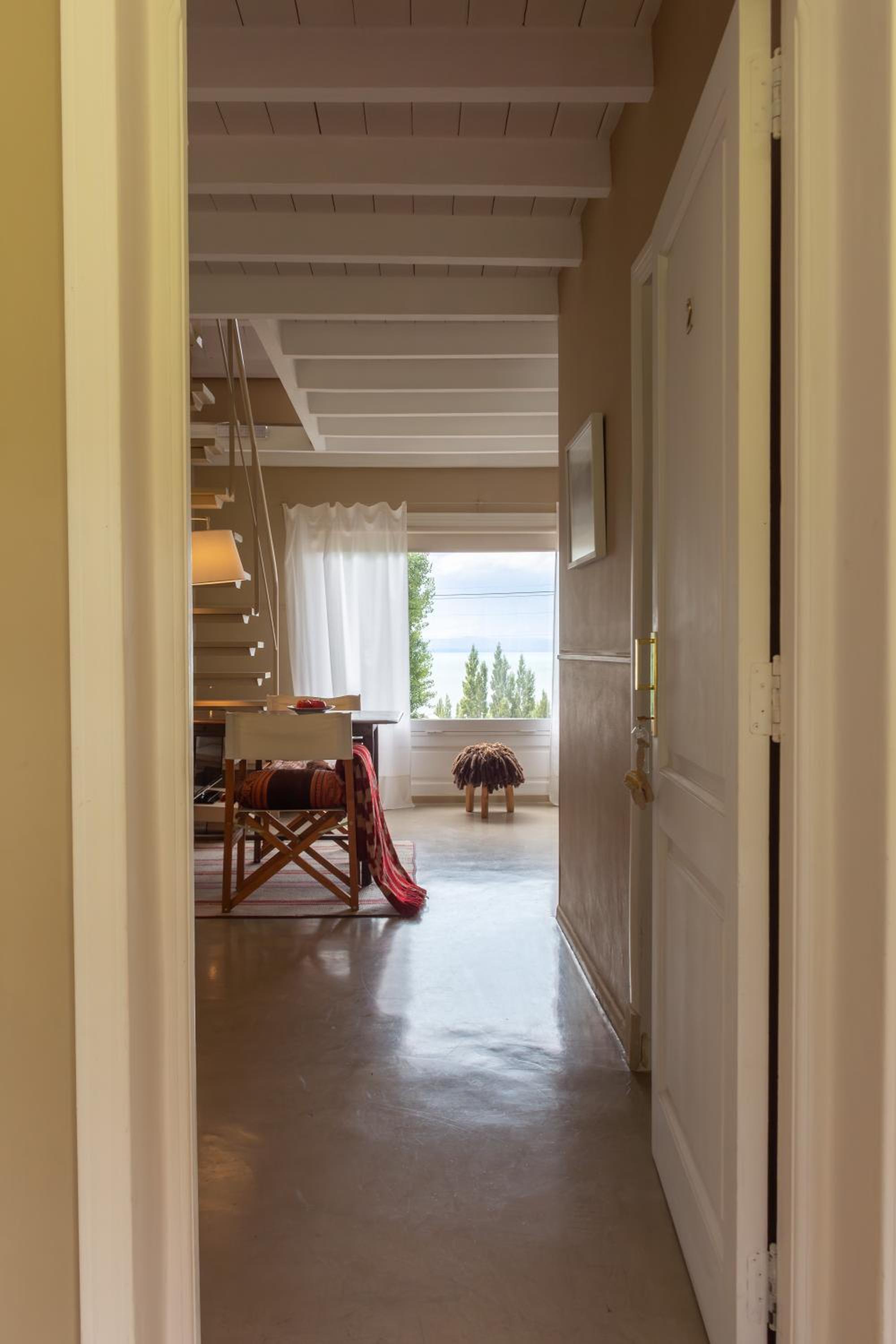 Double or Twin Room with Lake View