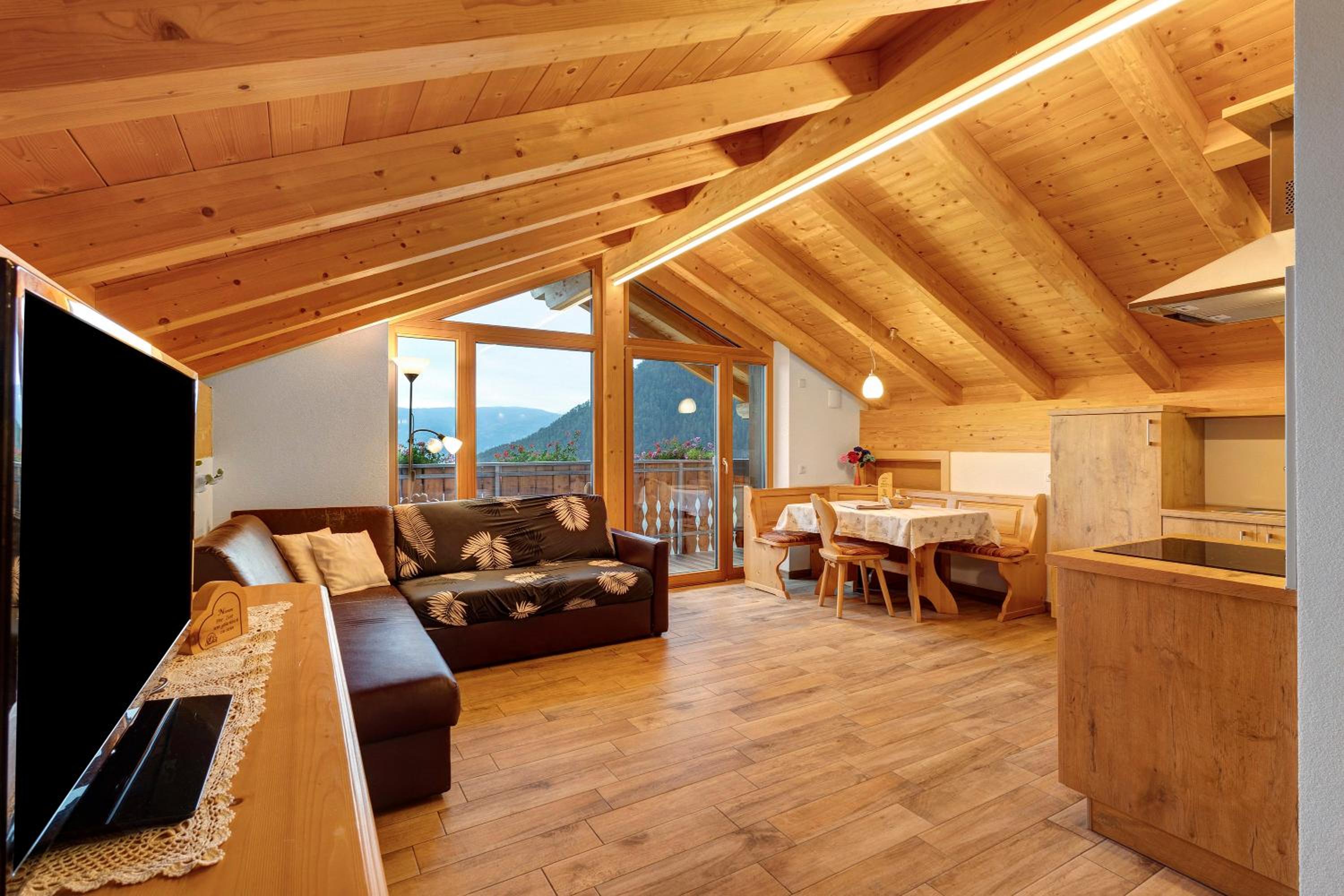 Superior One-Bedroom Apartment with Balcony photo 1