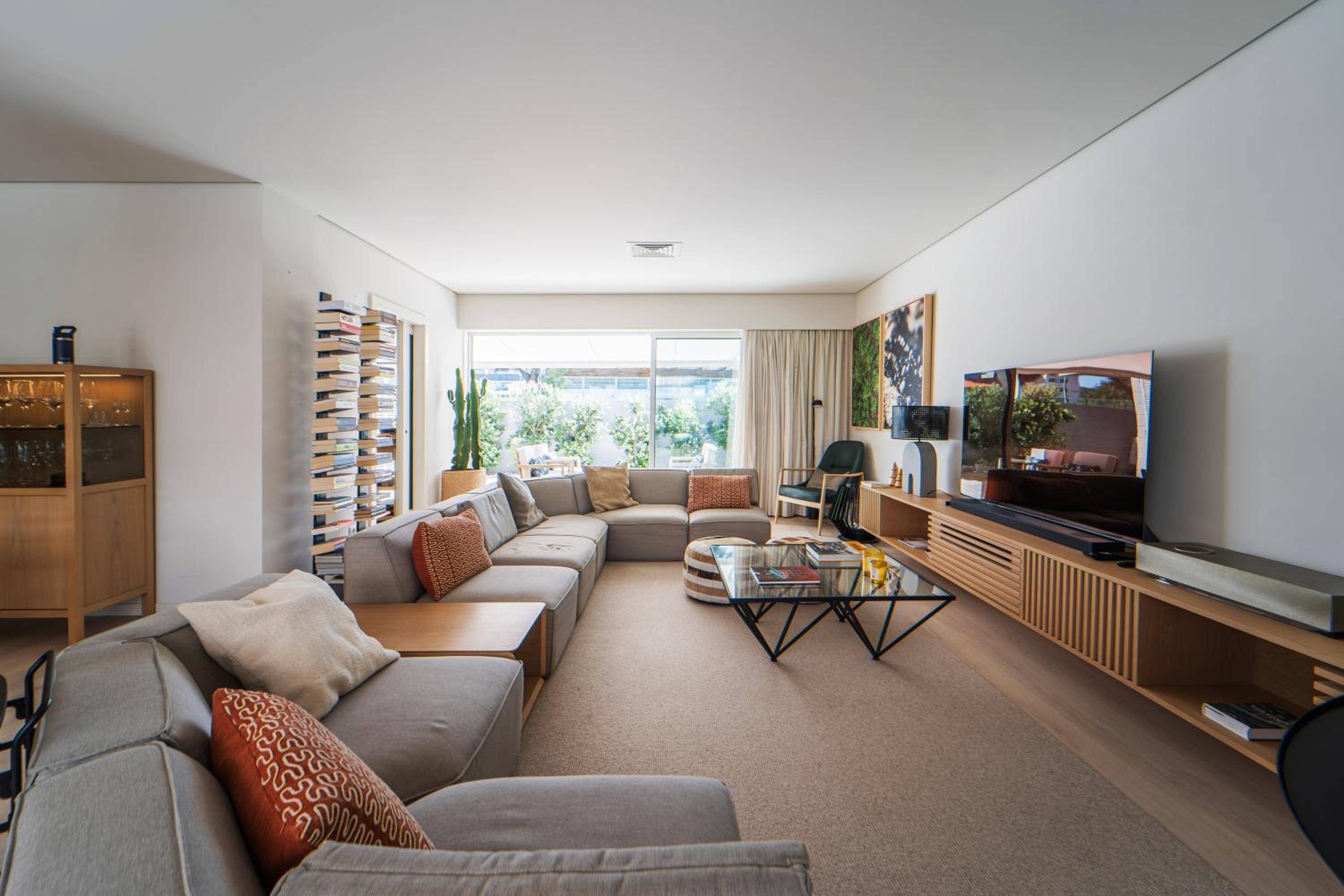 Three-Bedroom House photo 1