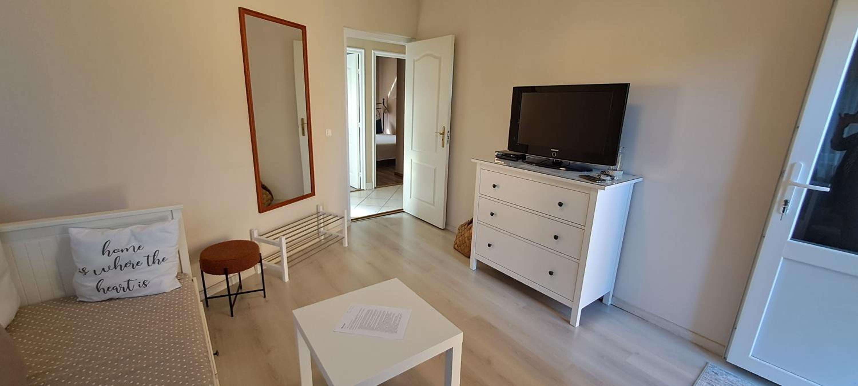 Apartment - Ground Floor photo 1