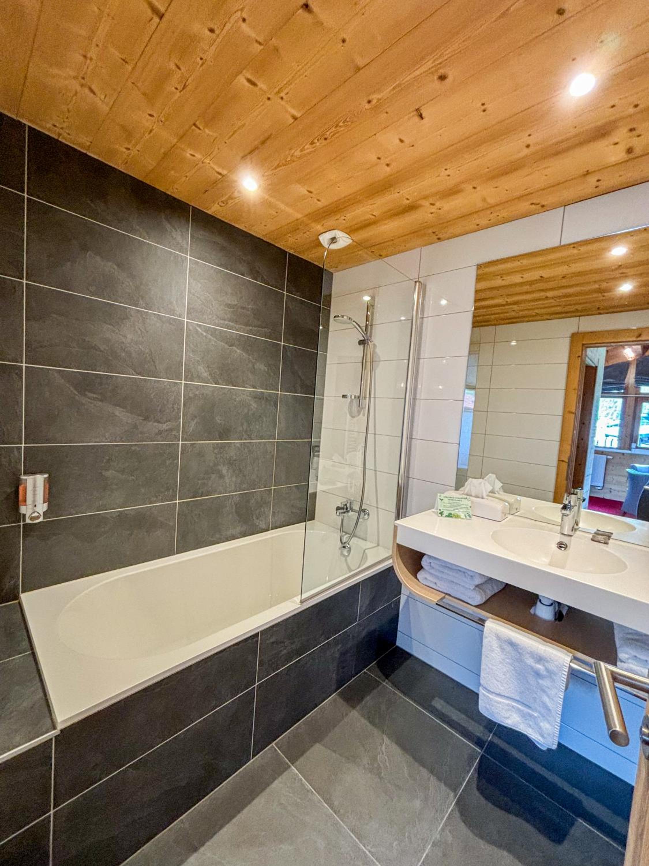 Hébergement Extra Confort 4 Personnes