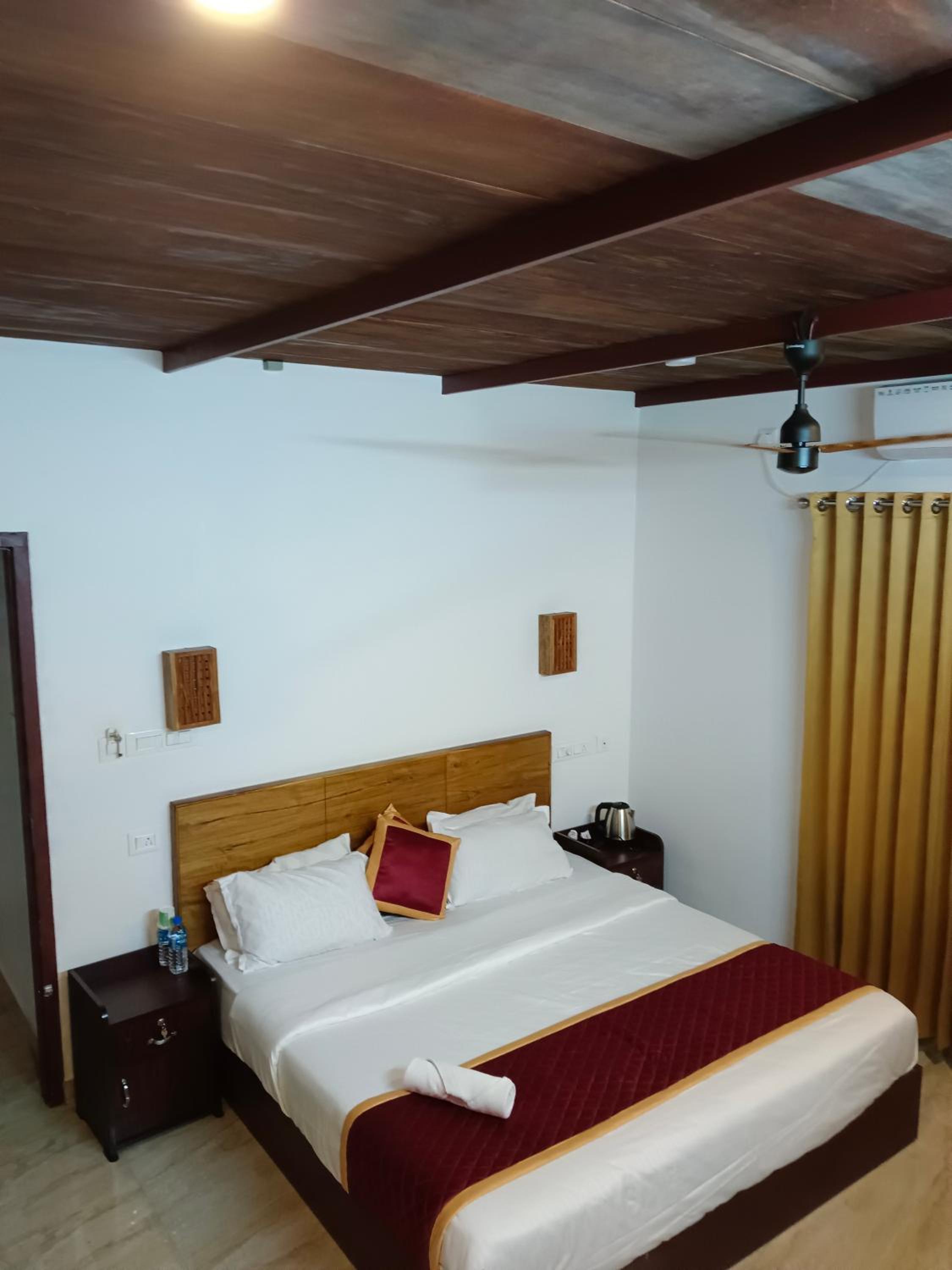 Thulasi Cottage (with one complimentary wellness consultation)