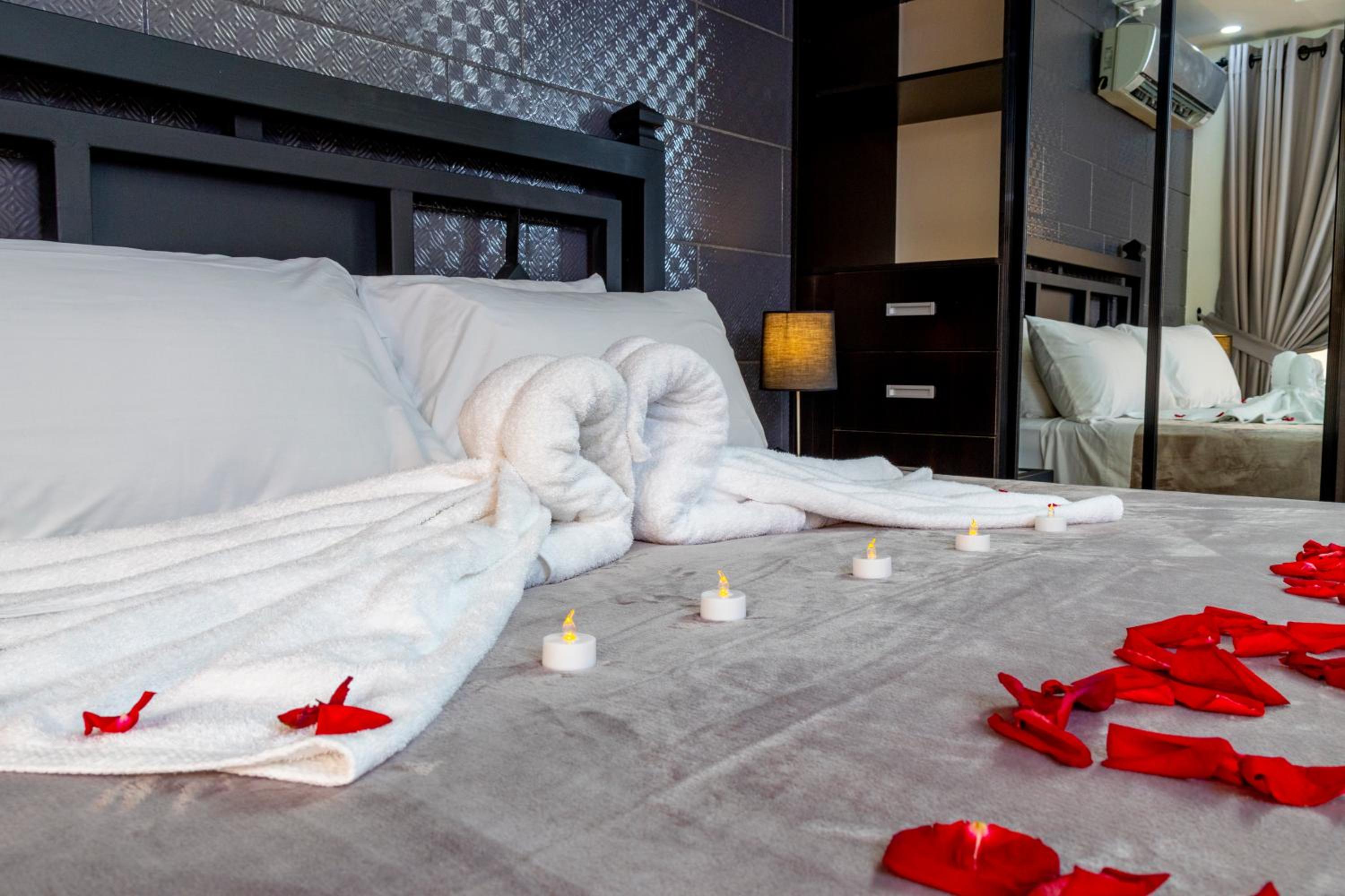 Deluxe King Room photo 3