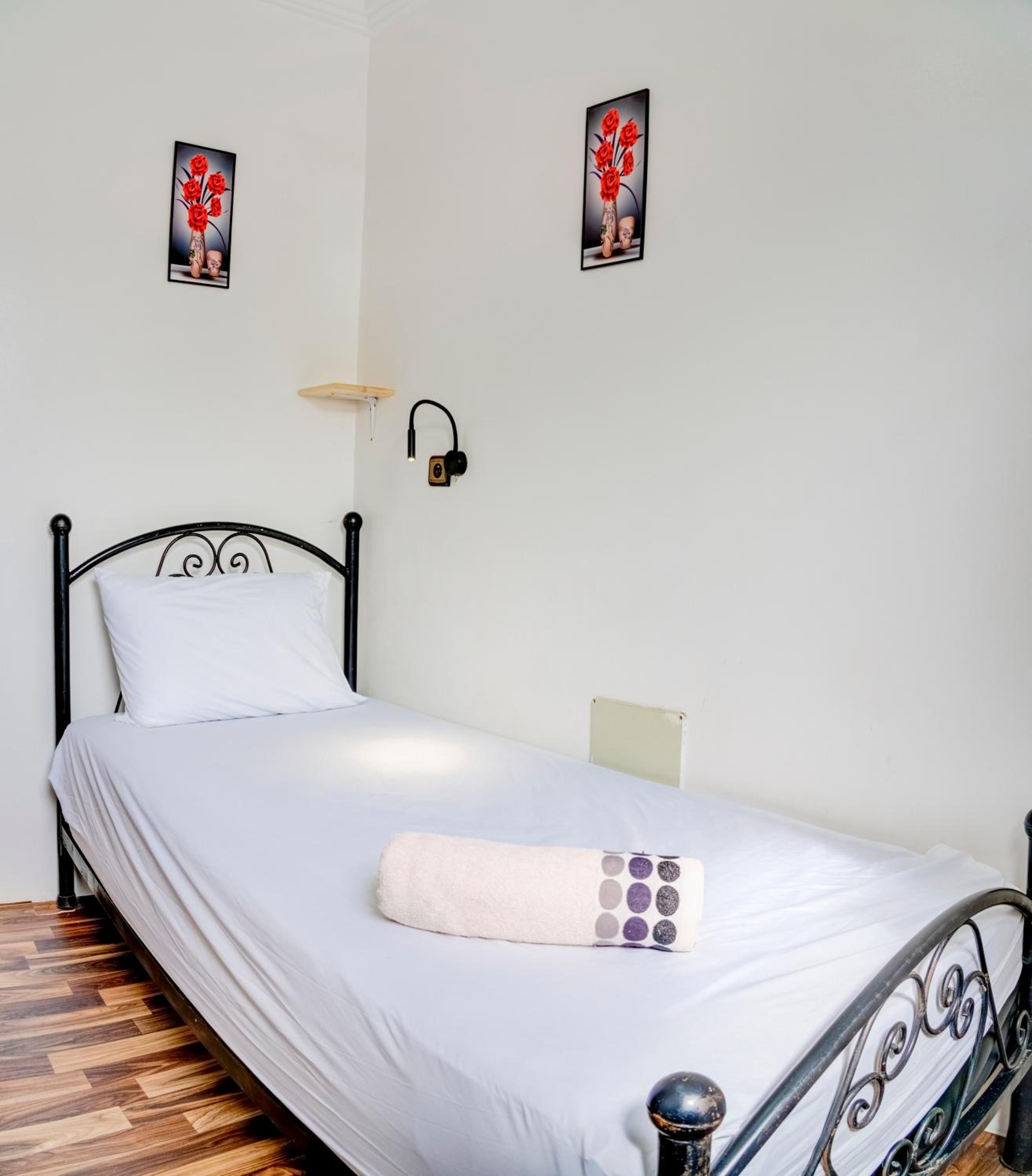 Single Room photo 3