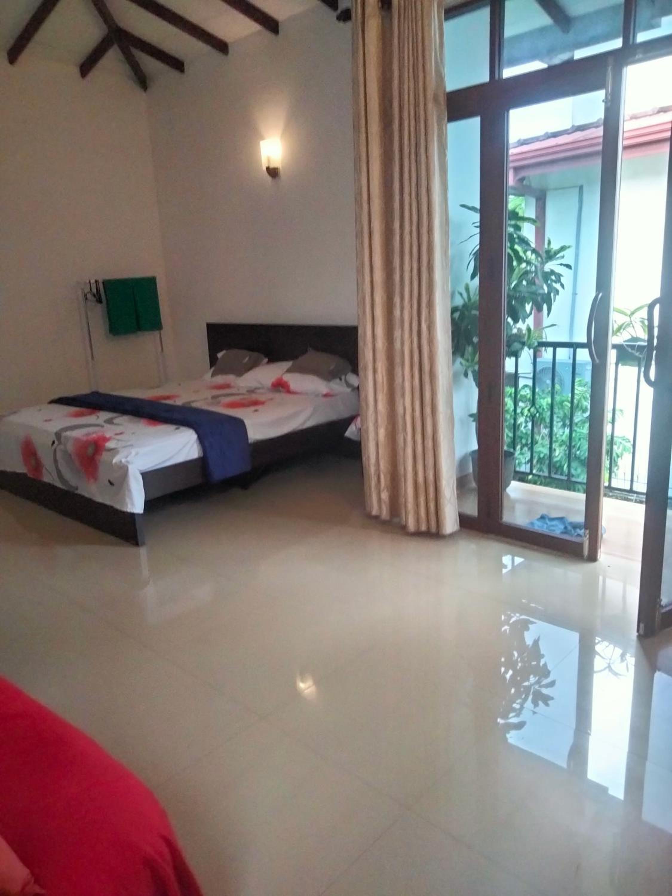 Double Room With Private Bathroom photo 1