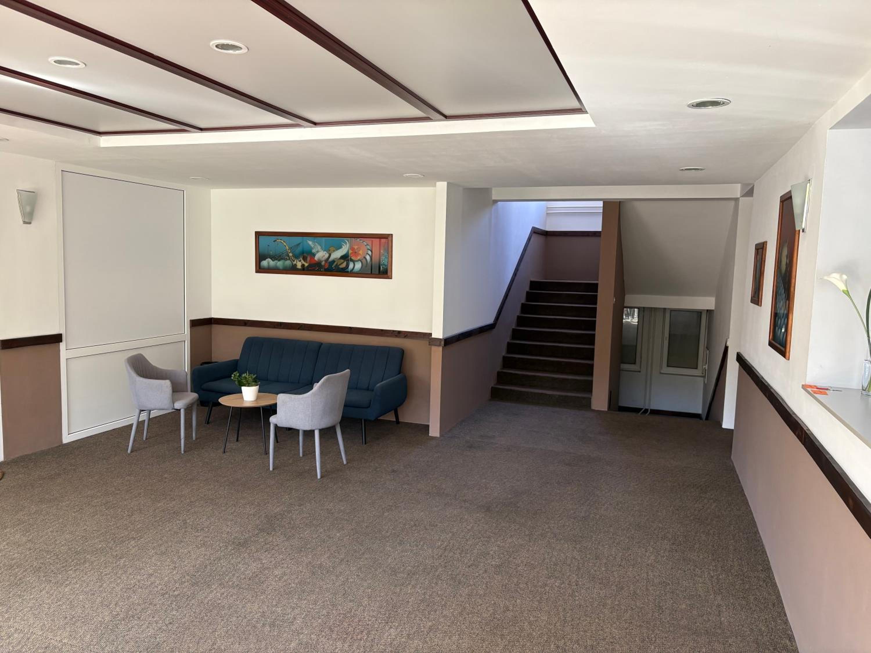 Two-Bedroom Apartment with Terrace photo 2