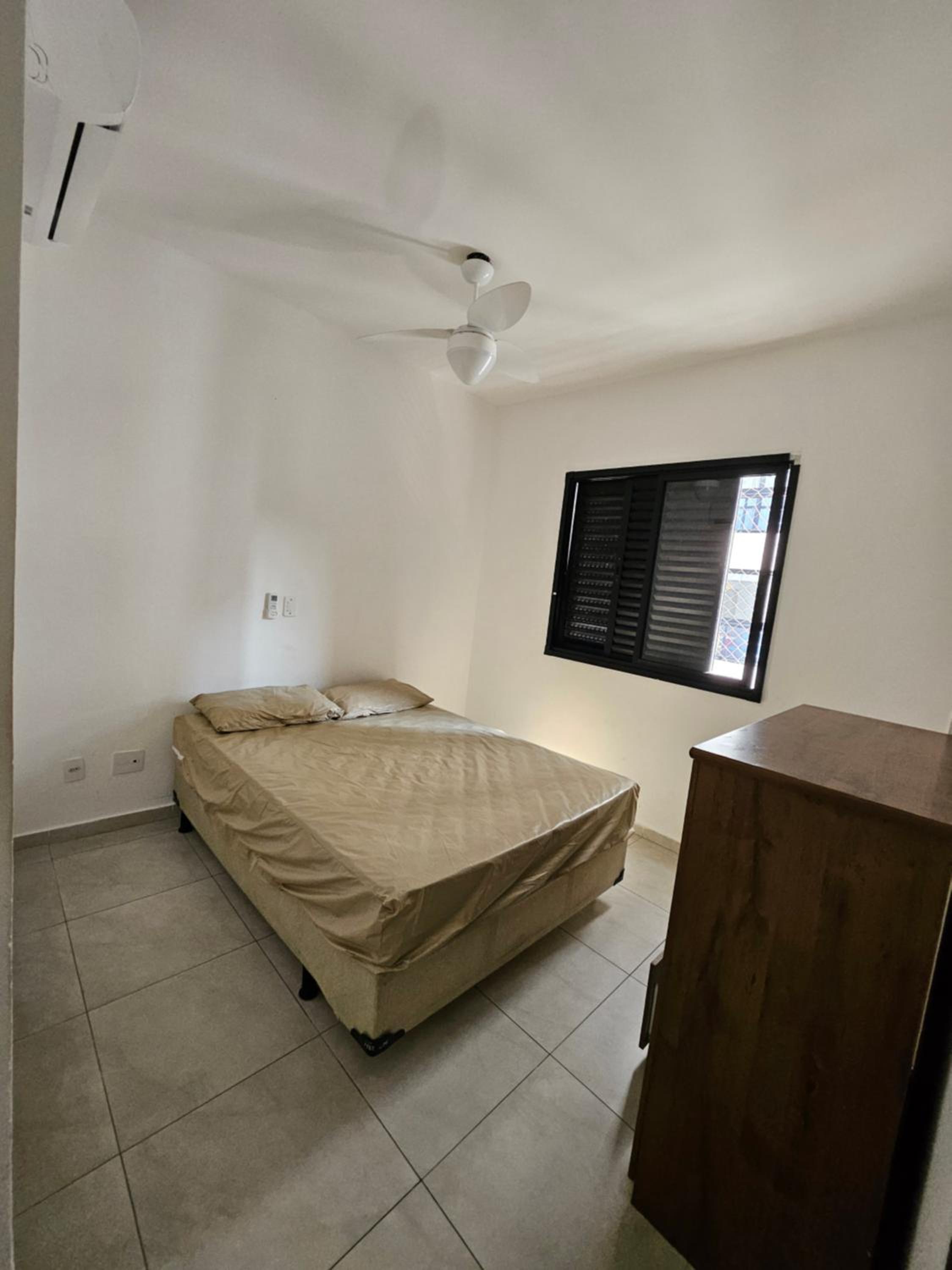 Apartment with Balcony - Photo 21