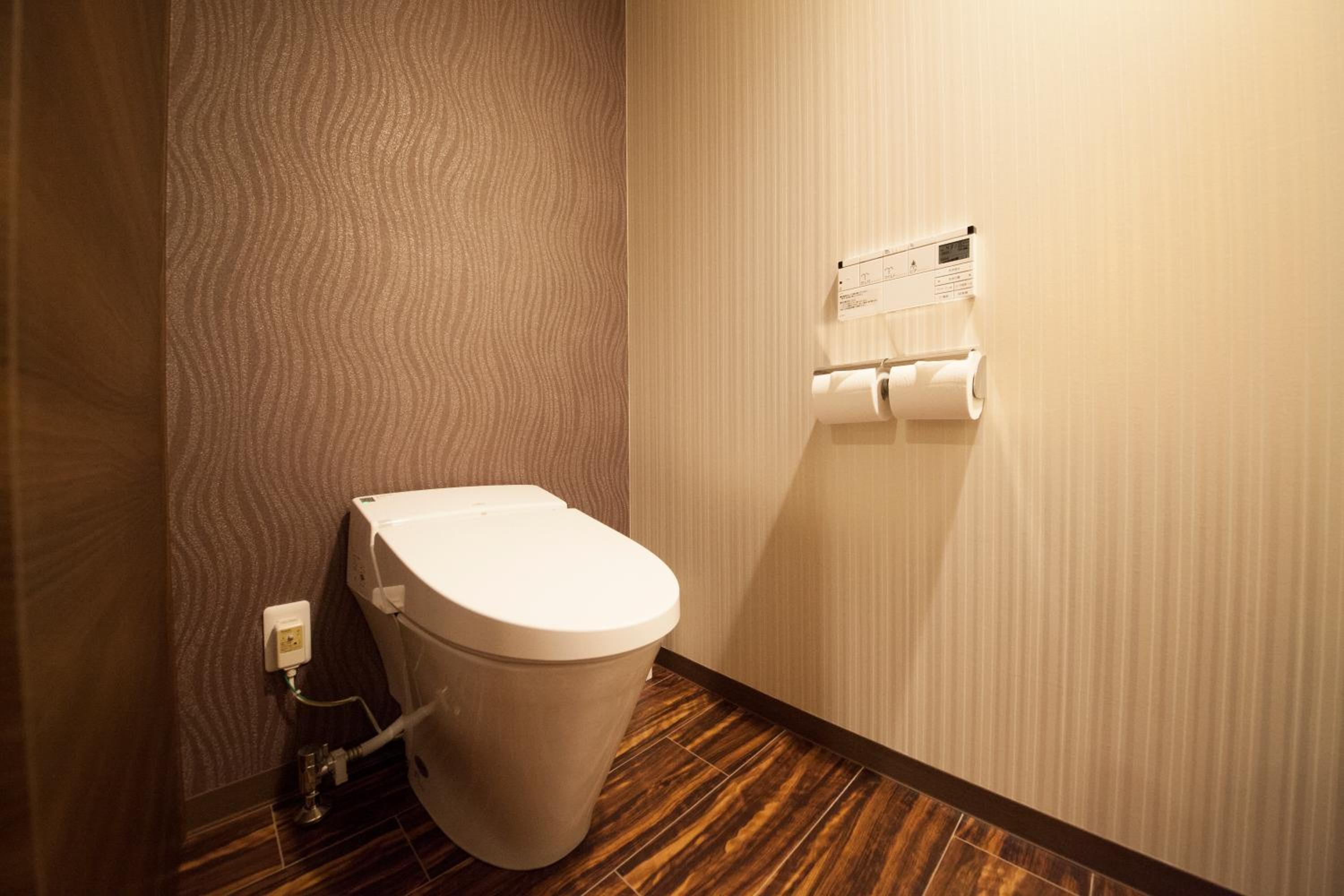 Superior Twin Room B [No Smoking] ※Extra beds will be provided depends on the number of adults. photo 2