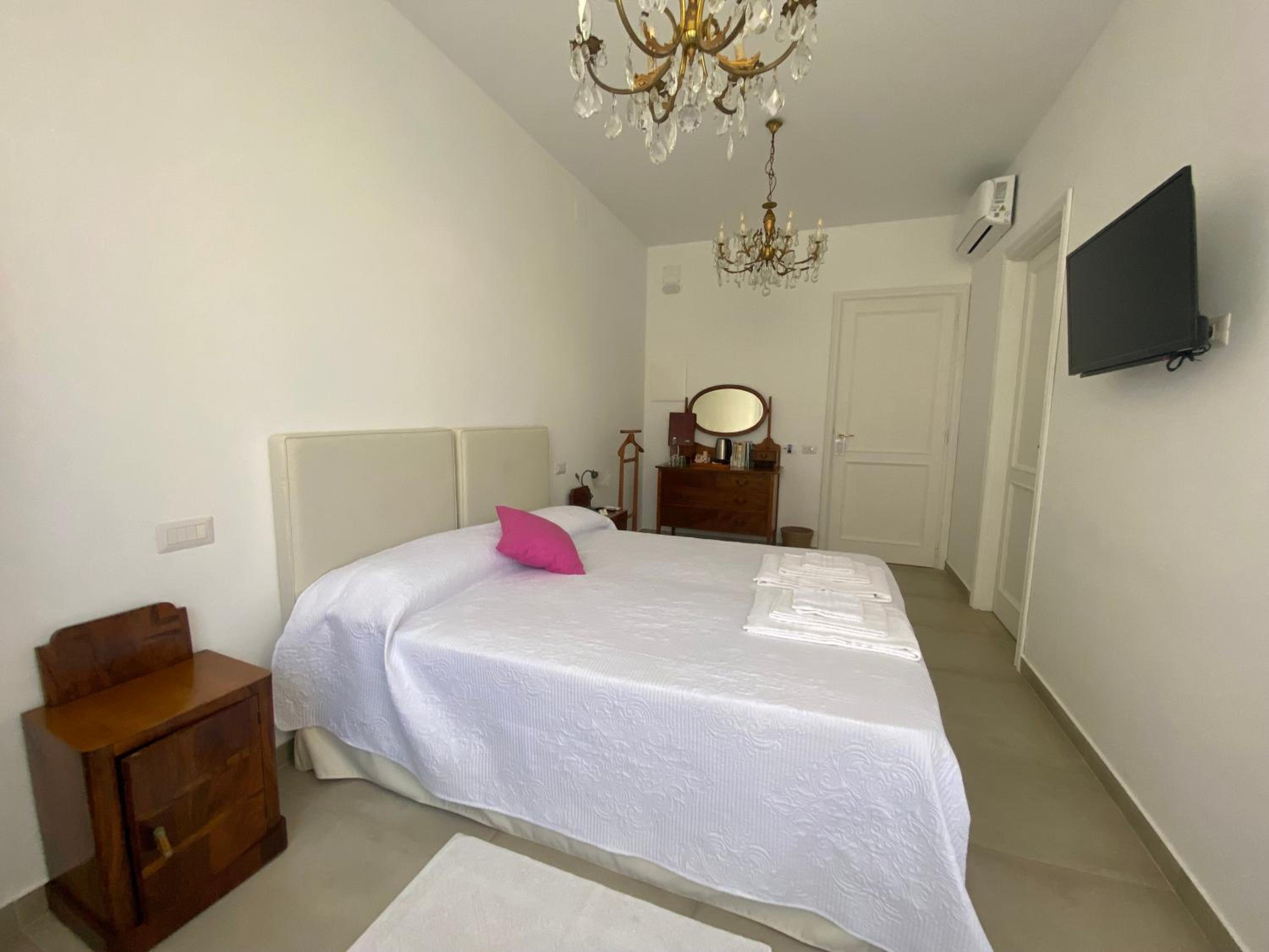 Superior Double Room photo 3