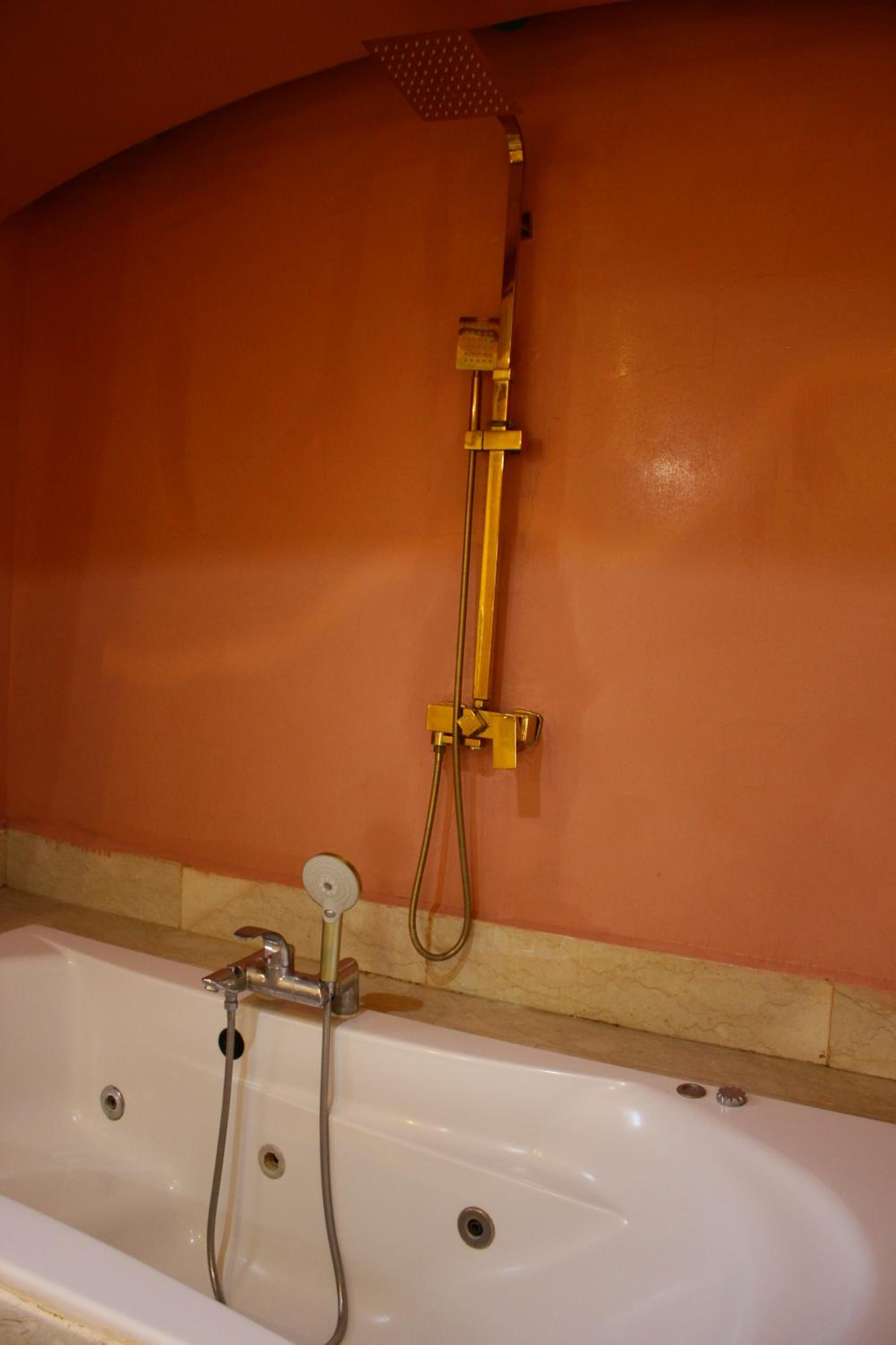 Double Room - Photo 6