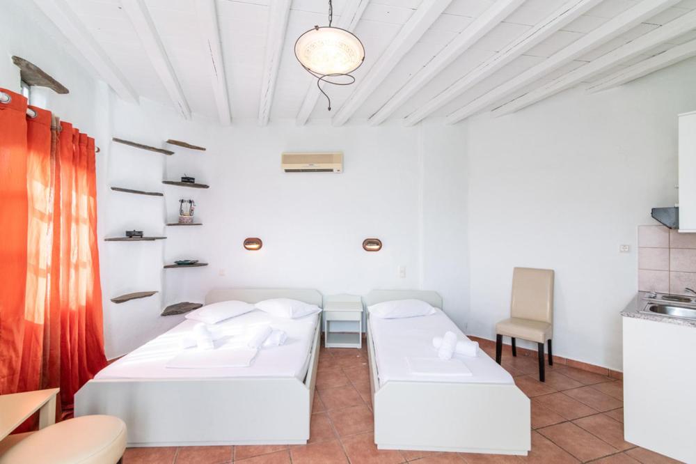 Triple Room With Terrace