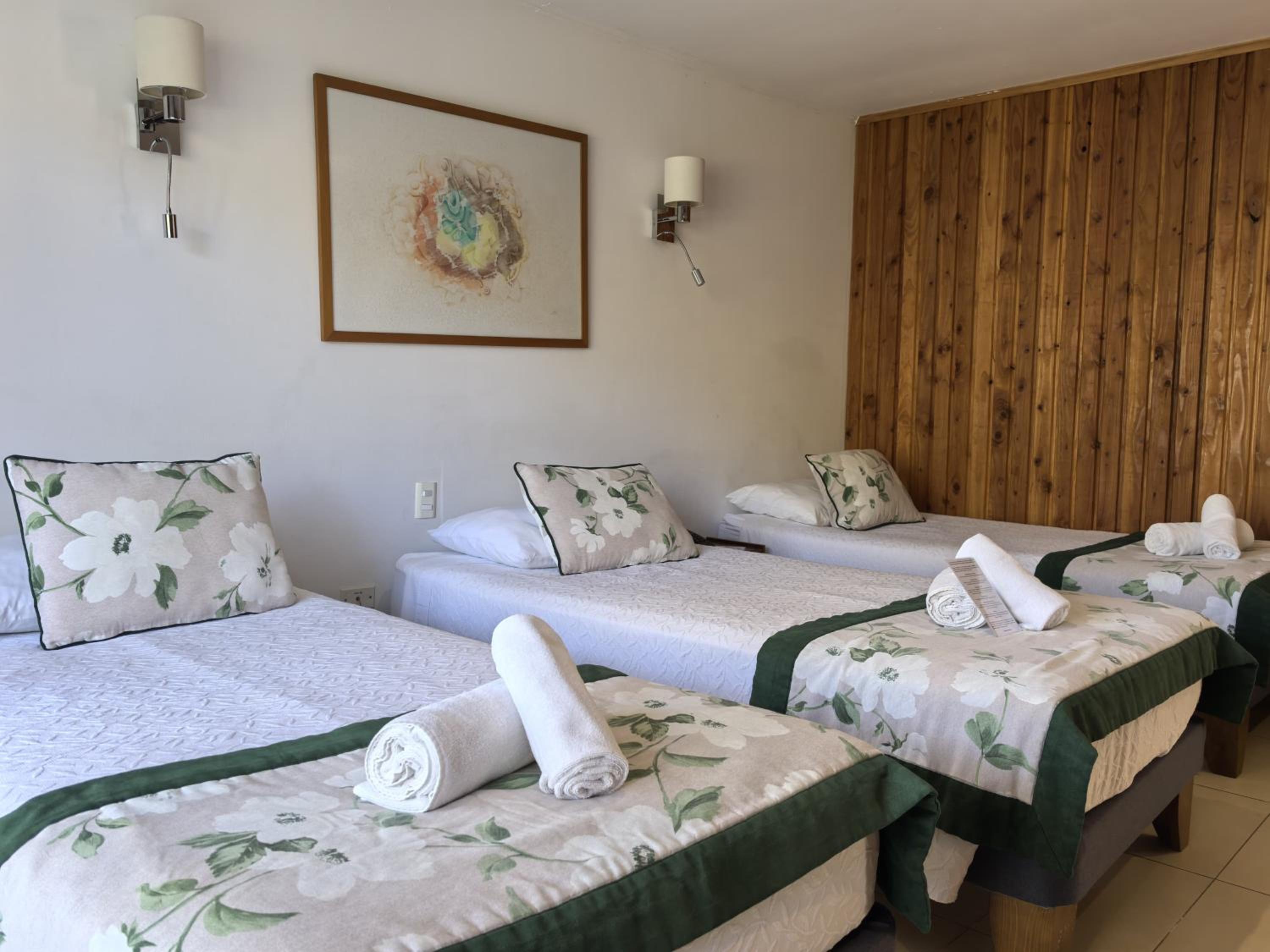 Triple Room - Photo 1