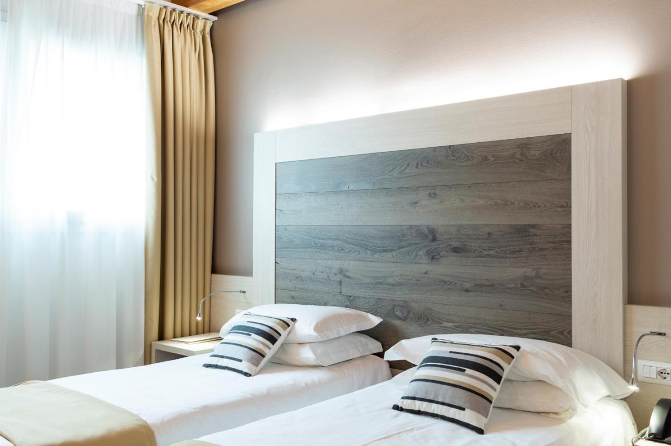 Superior Double Room - Photo 4
