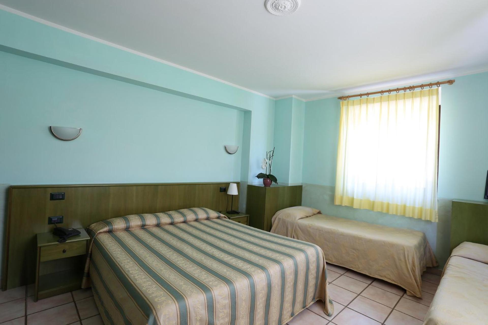 Triple Room photo 1