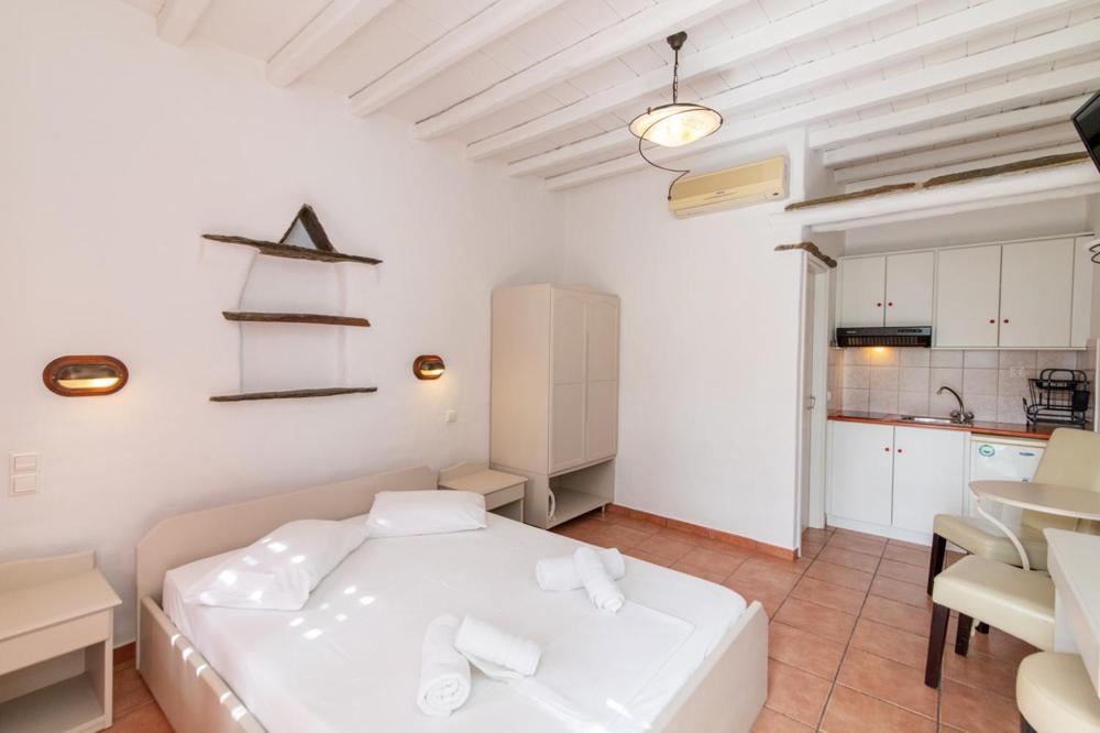 Double Or Twin Room With Terrace