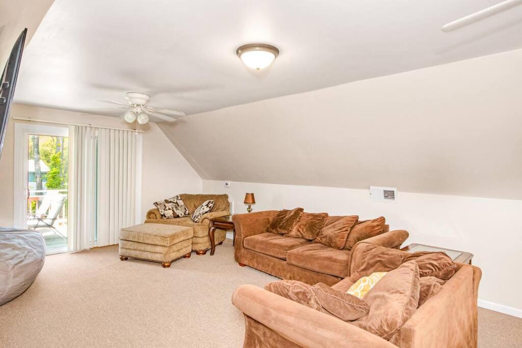 Four-Bedroom House photo 1