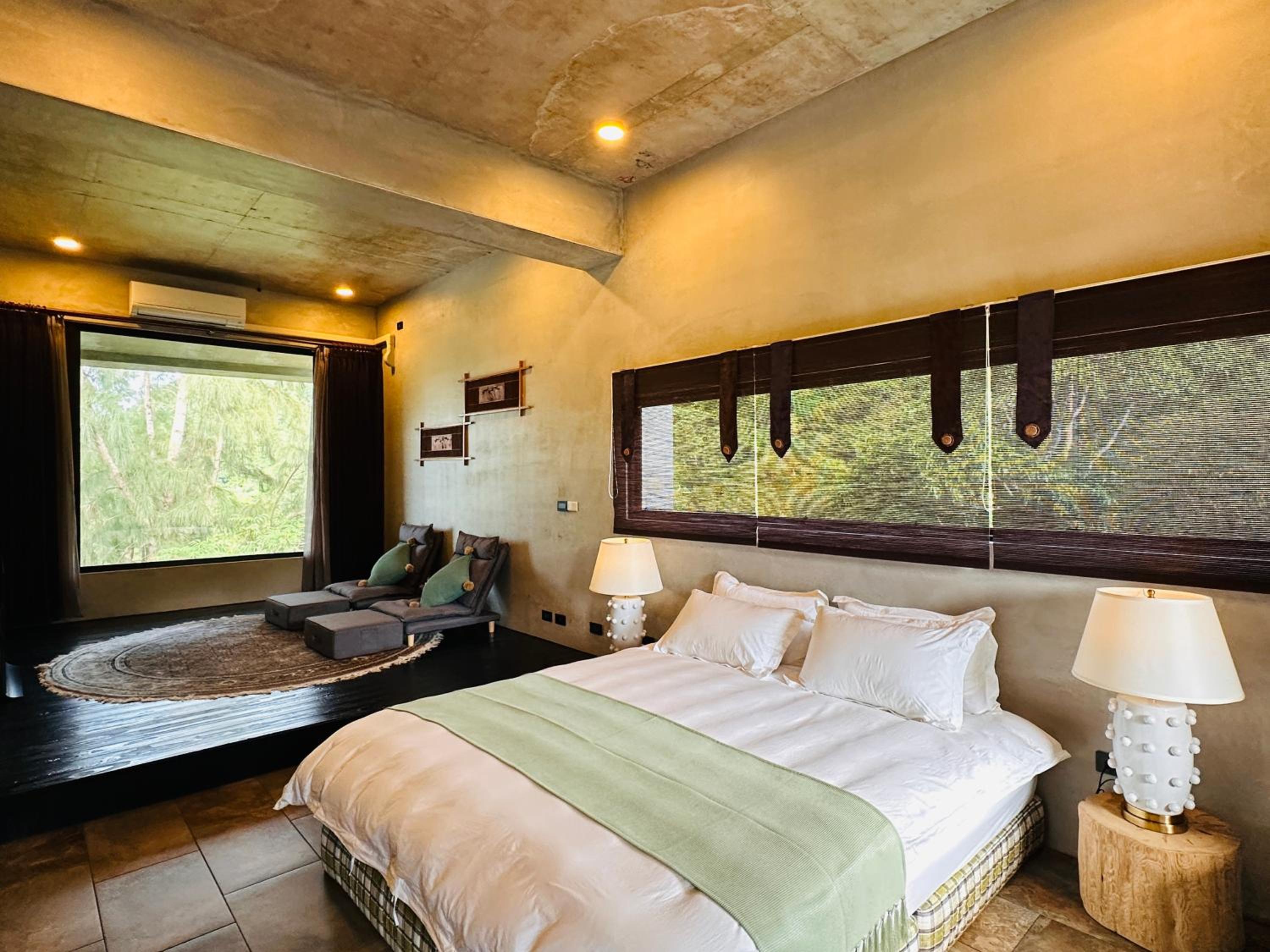 King Room with Mountain View photo 1