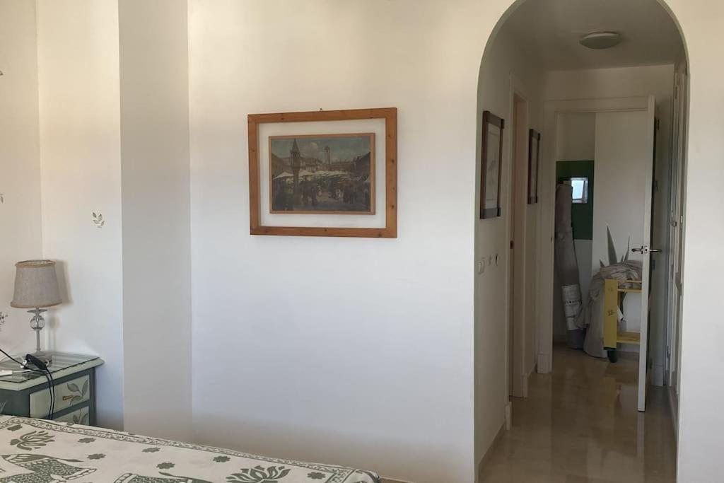 Apartamento de dos habitaciones con vista al mar
