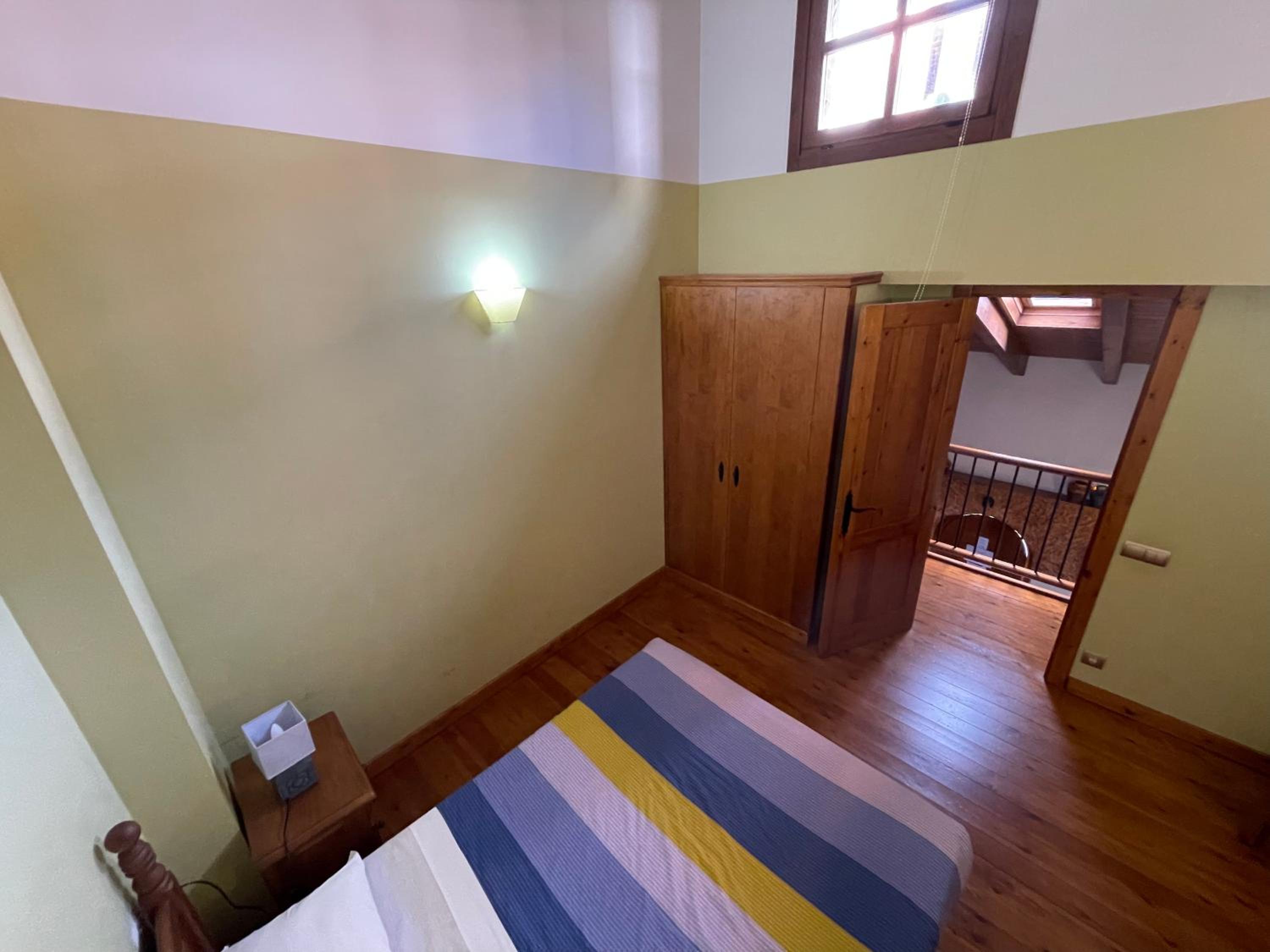 One-Bedroom Apartment - Photo 21