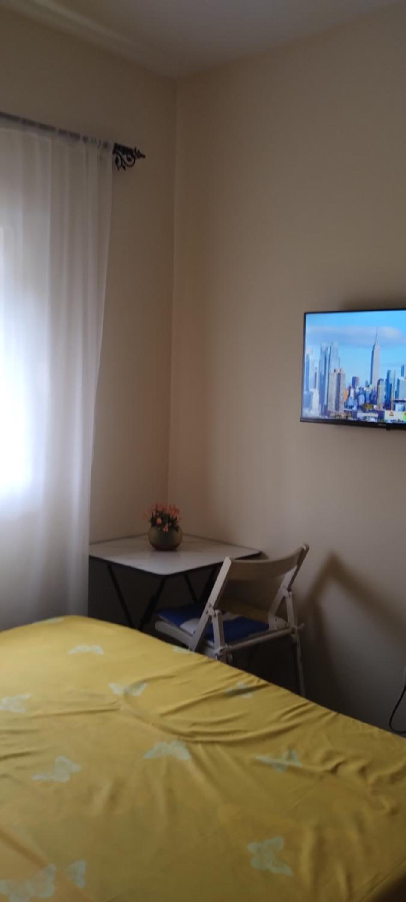 Standard King Room photo 3