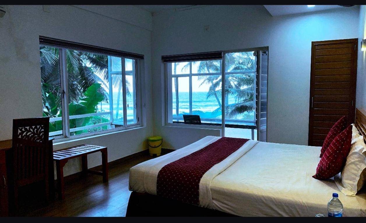 豪华双人房,带阳台和海景