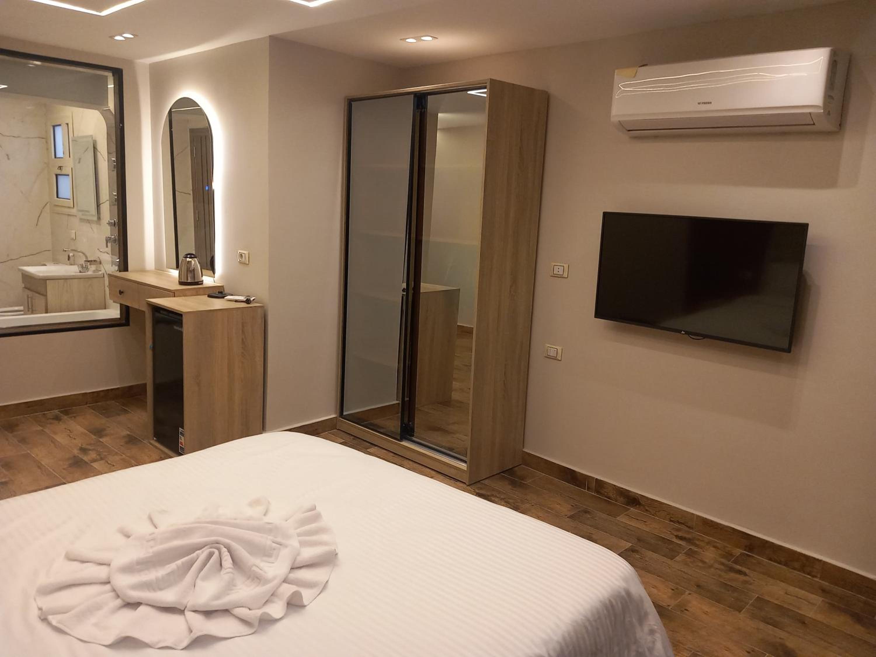 King Room With Mountain View