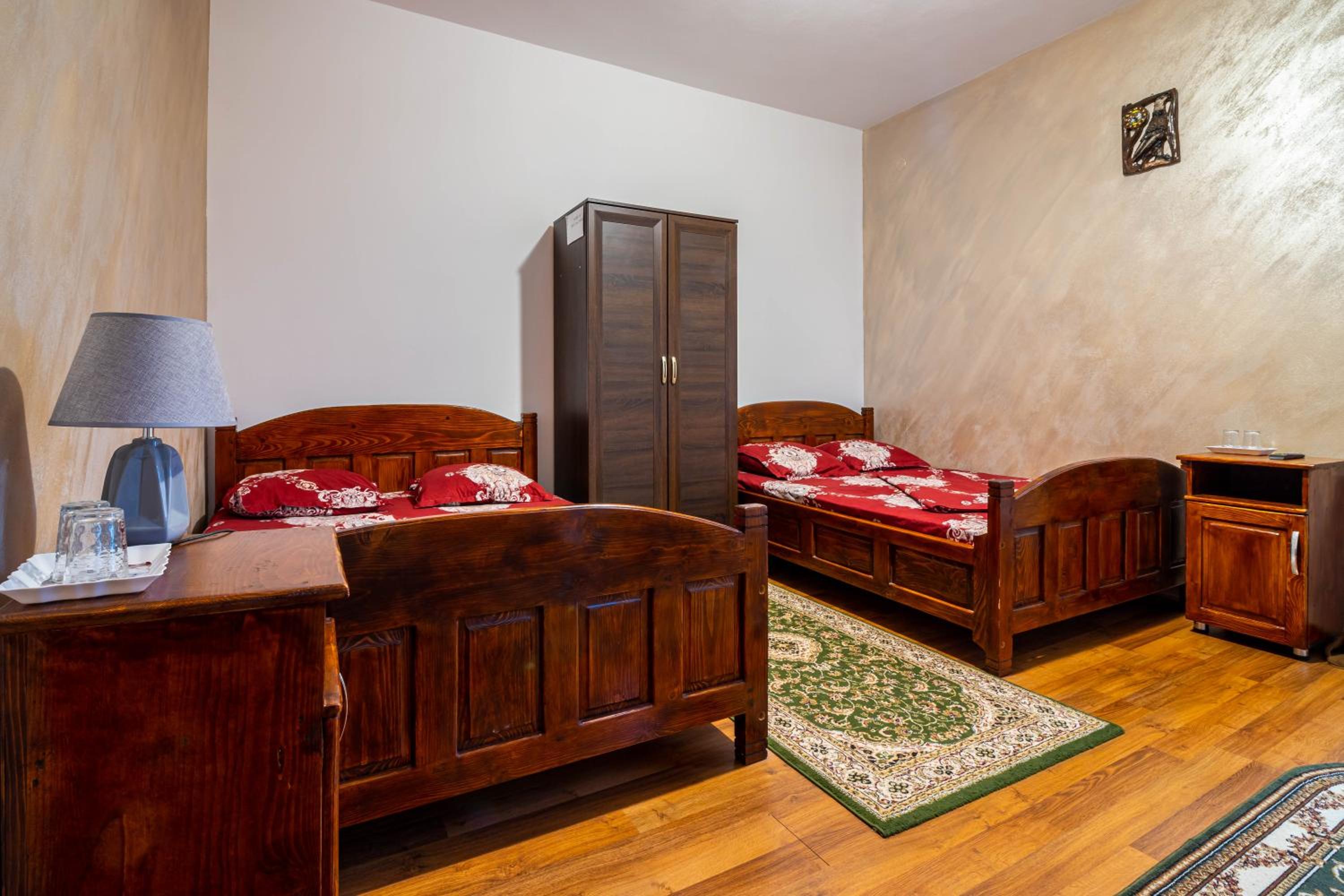 Quadruple Room with Private Bathroom photo 1