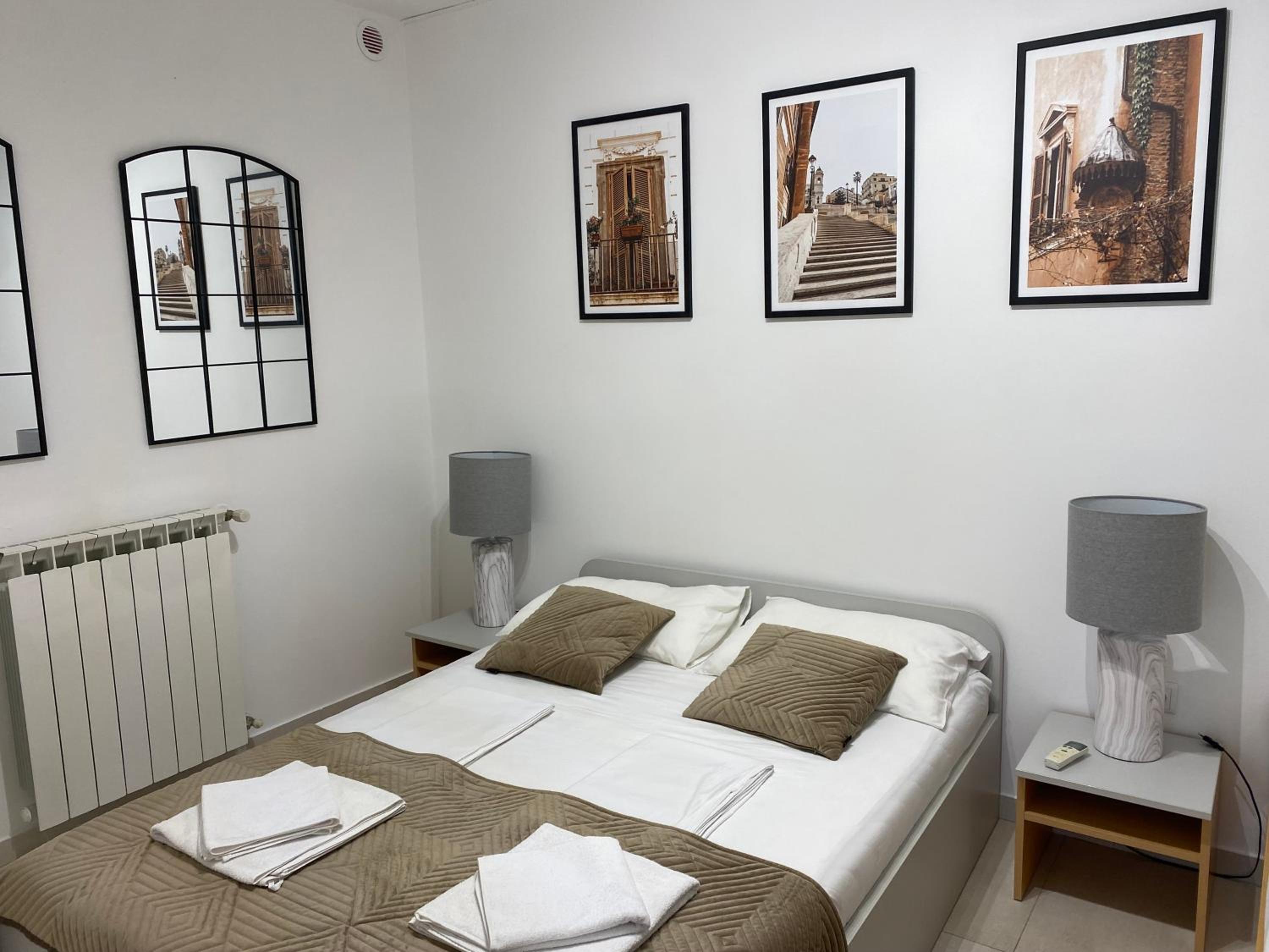 Three-Bedroom Apartment with Terrace and Sea View