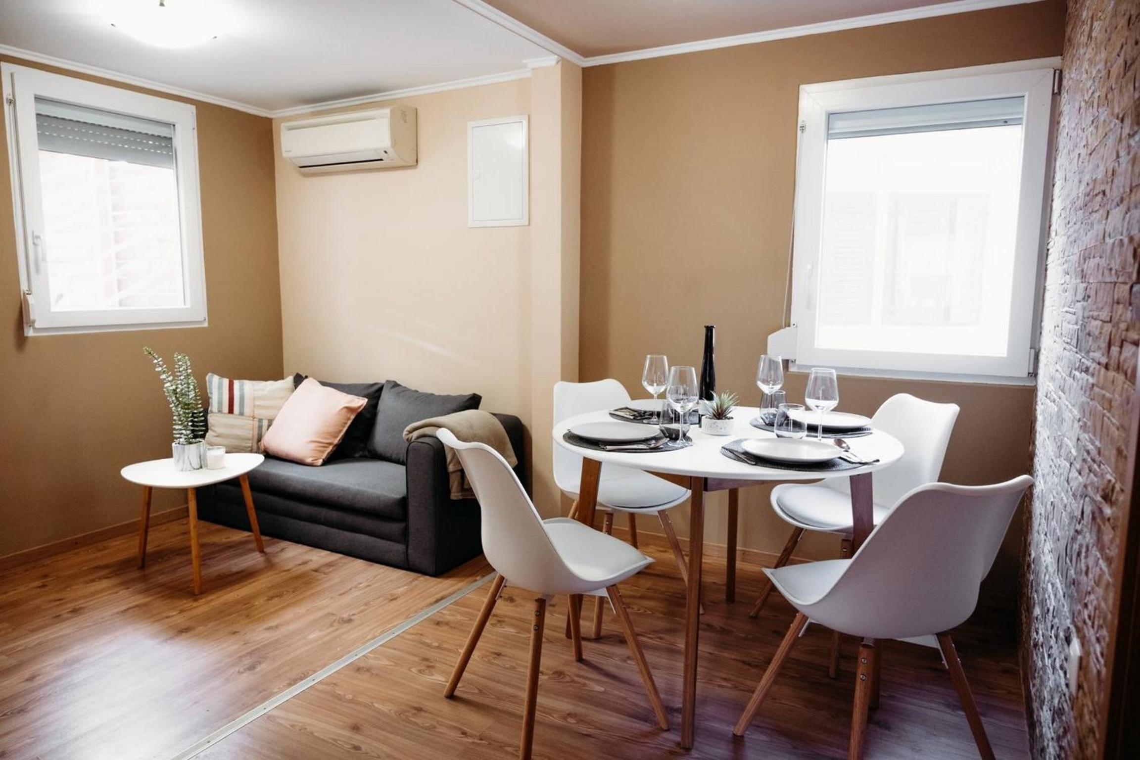 Two Bedroom Holiday Home with Terrace photo 2