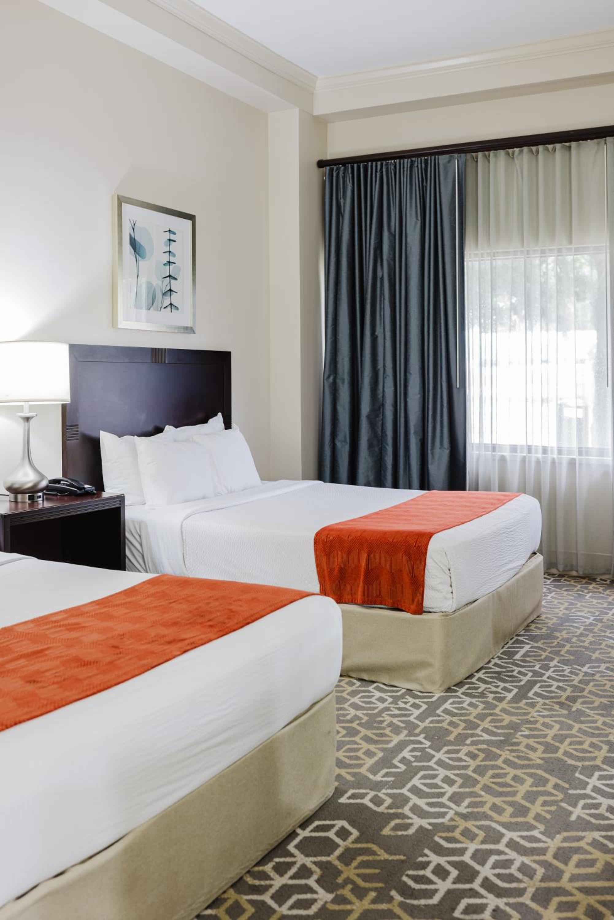 Queen Room with Two Queen Beds - Photo 1