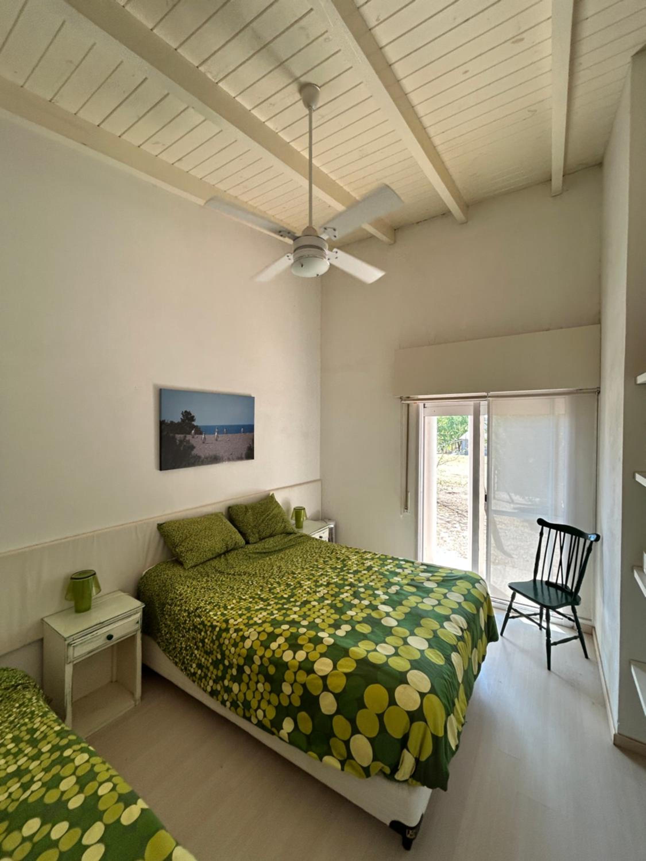 Three-Bedroom Vacation Home  photo 1